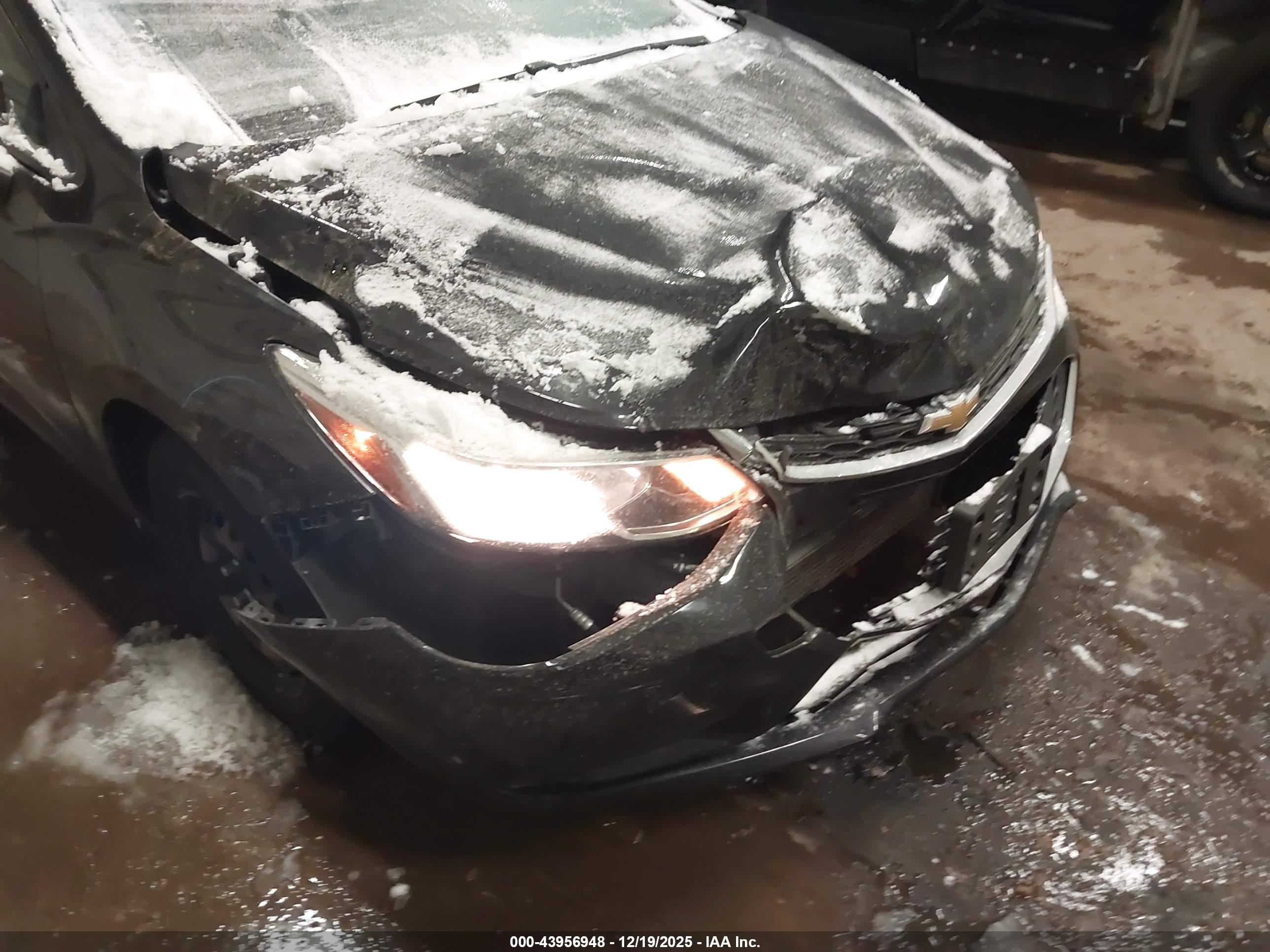 CHEVROLET CRUZE image 6
