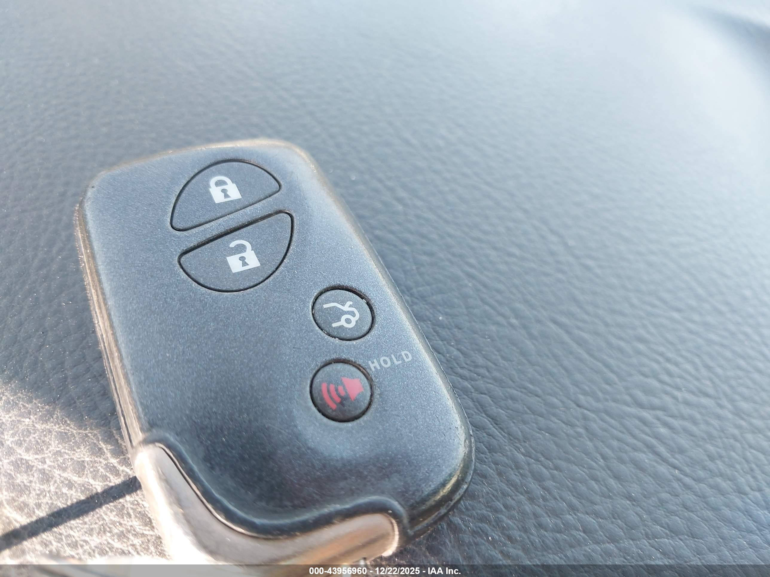 LEXUS GS image 11