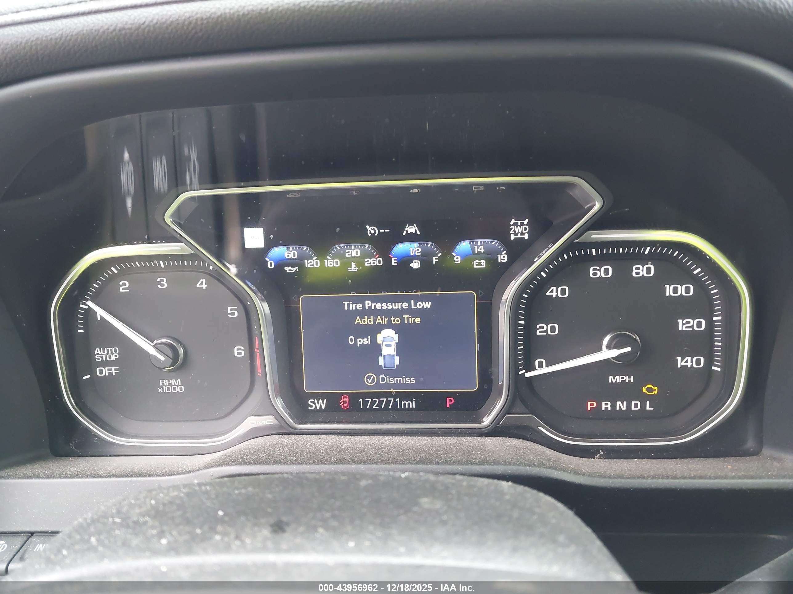 GMC SIERRA image 7