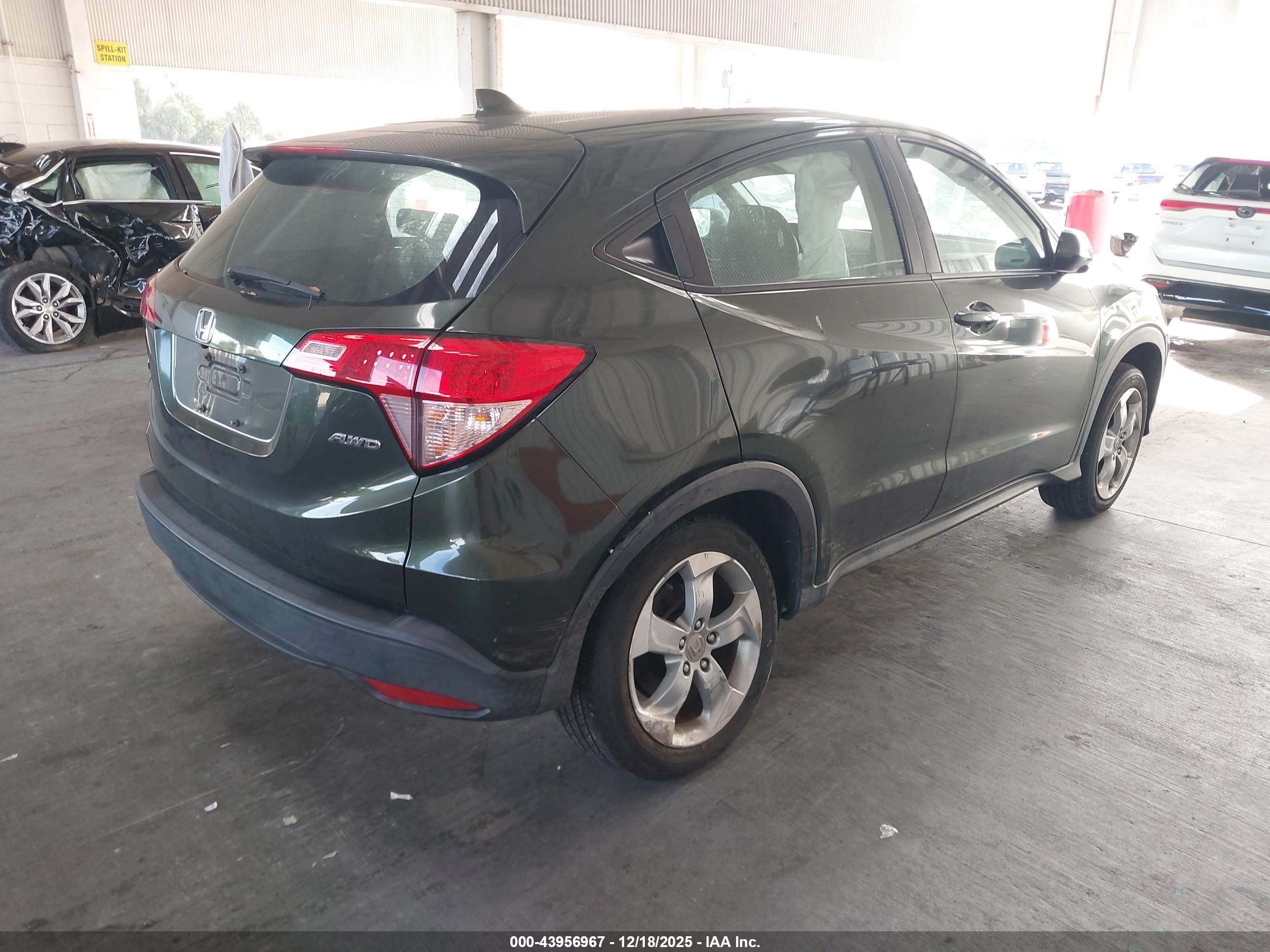 HONDA HR-V image 4
