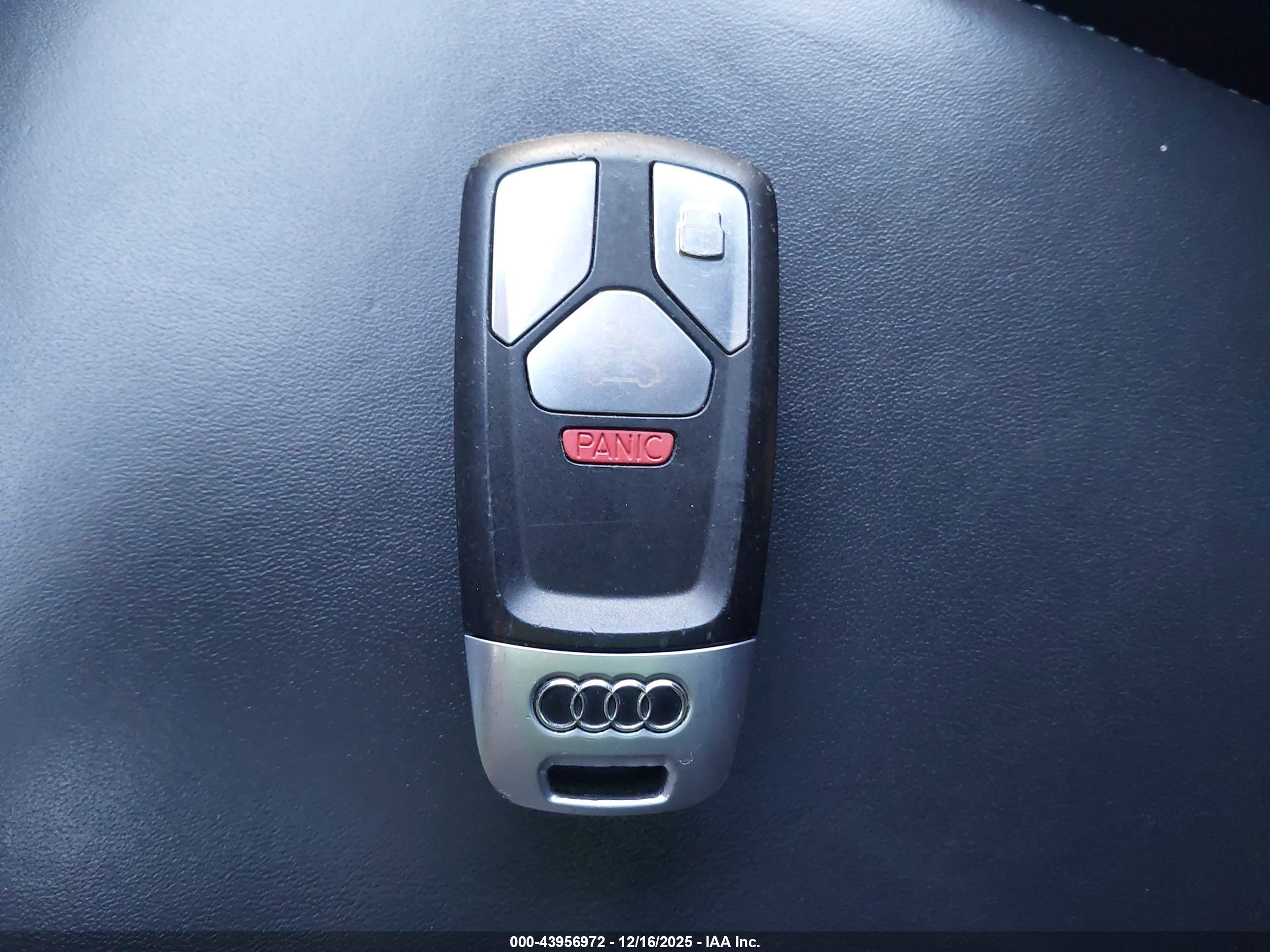 AUDI SQ5 image 11