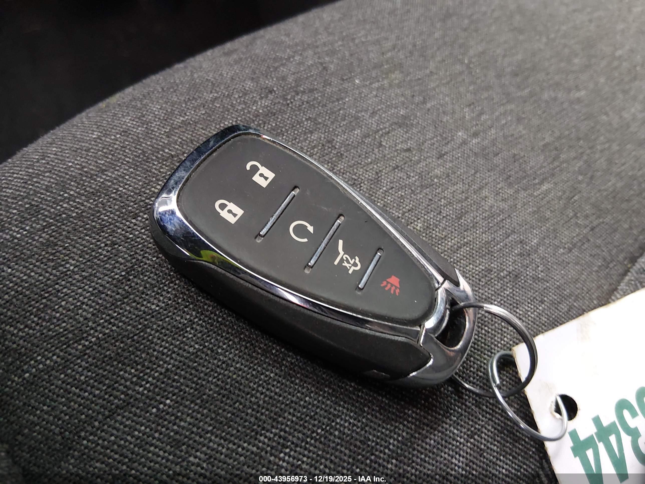 CHEVROLET EQUINOX image 11