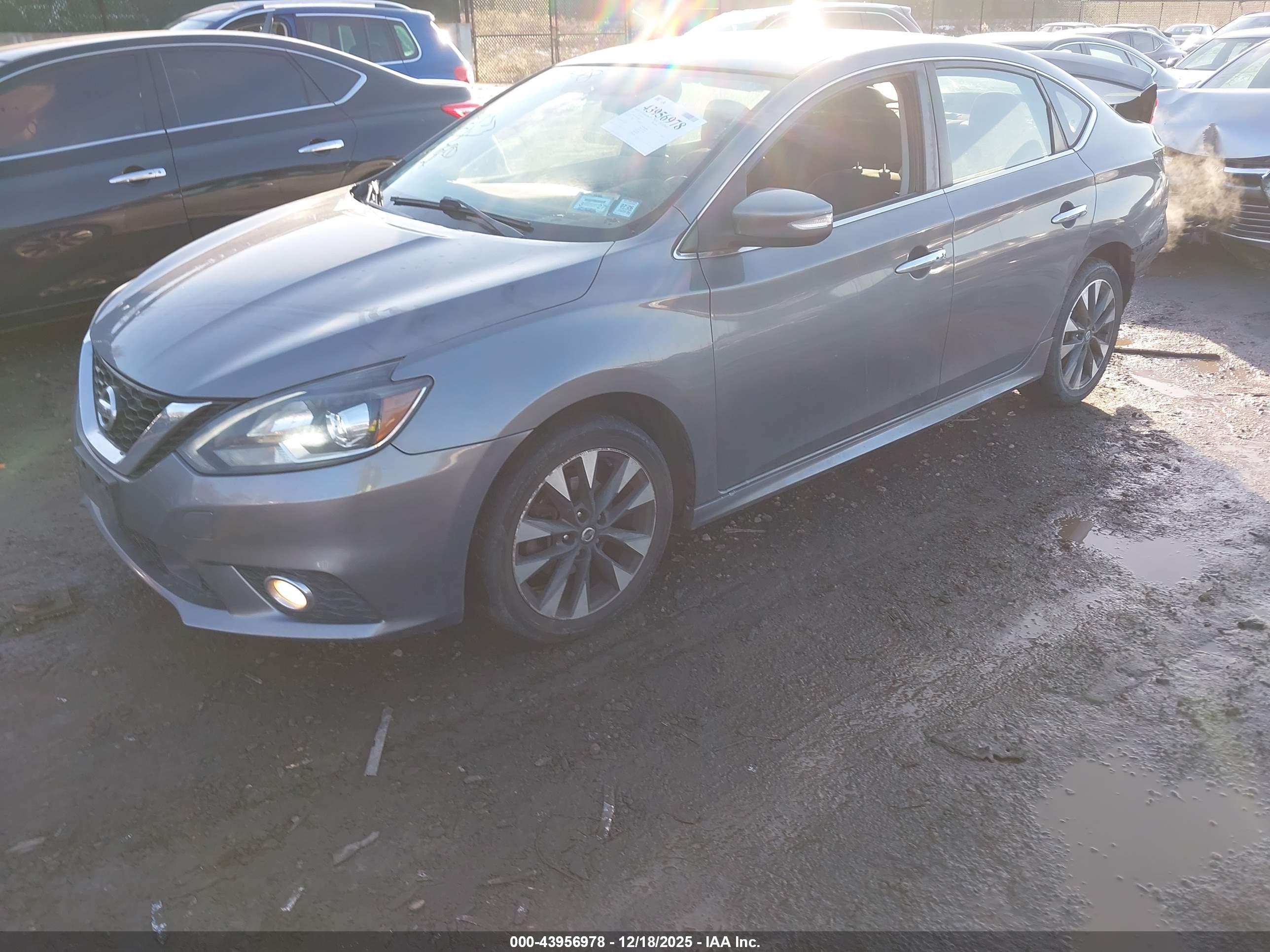 NISSAN SENTRA image 2