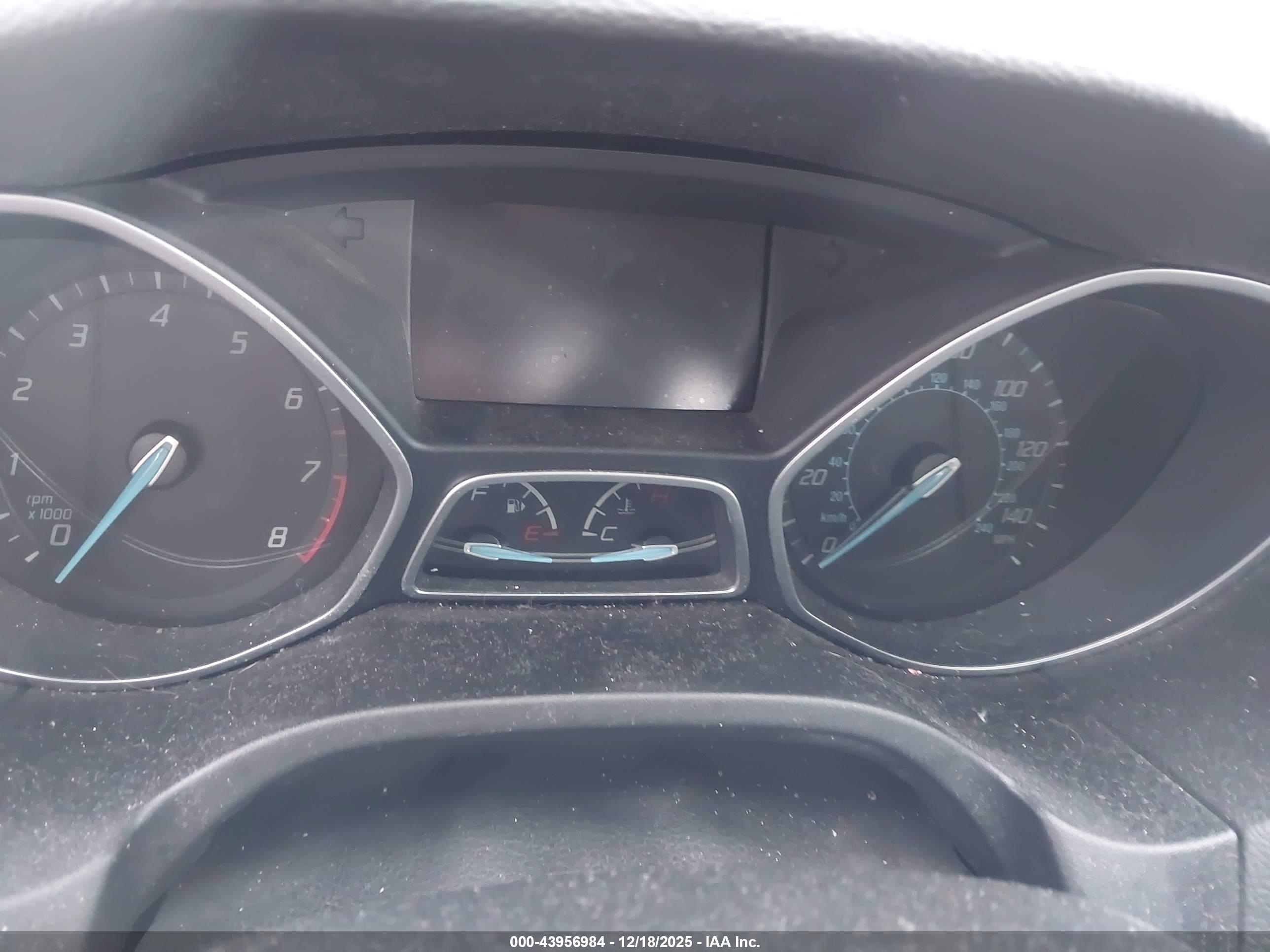 FORD FOCUS image 7