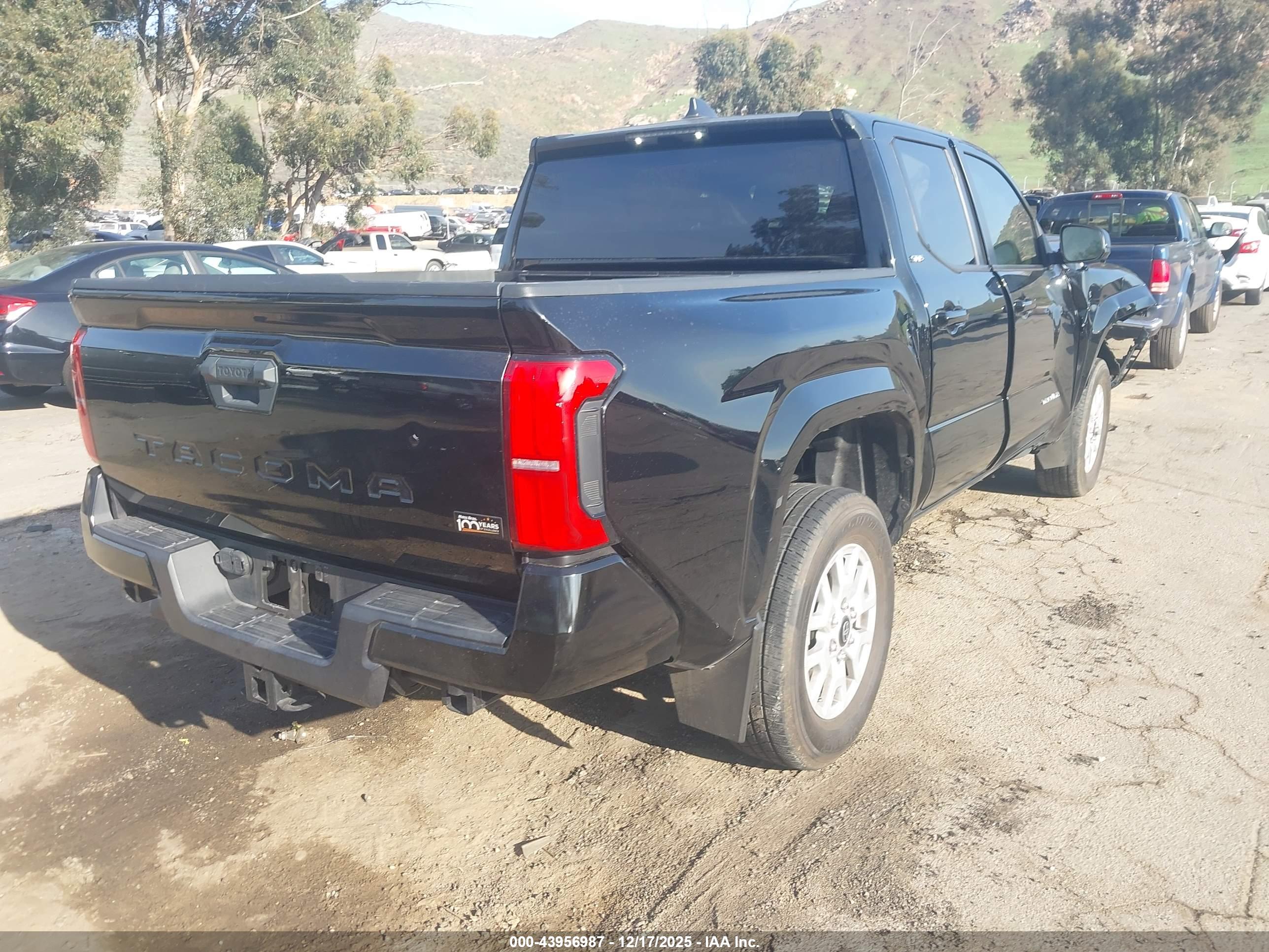 TOYOTA TACOMA image 4