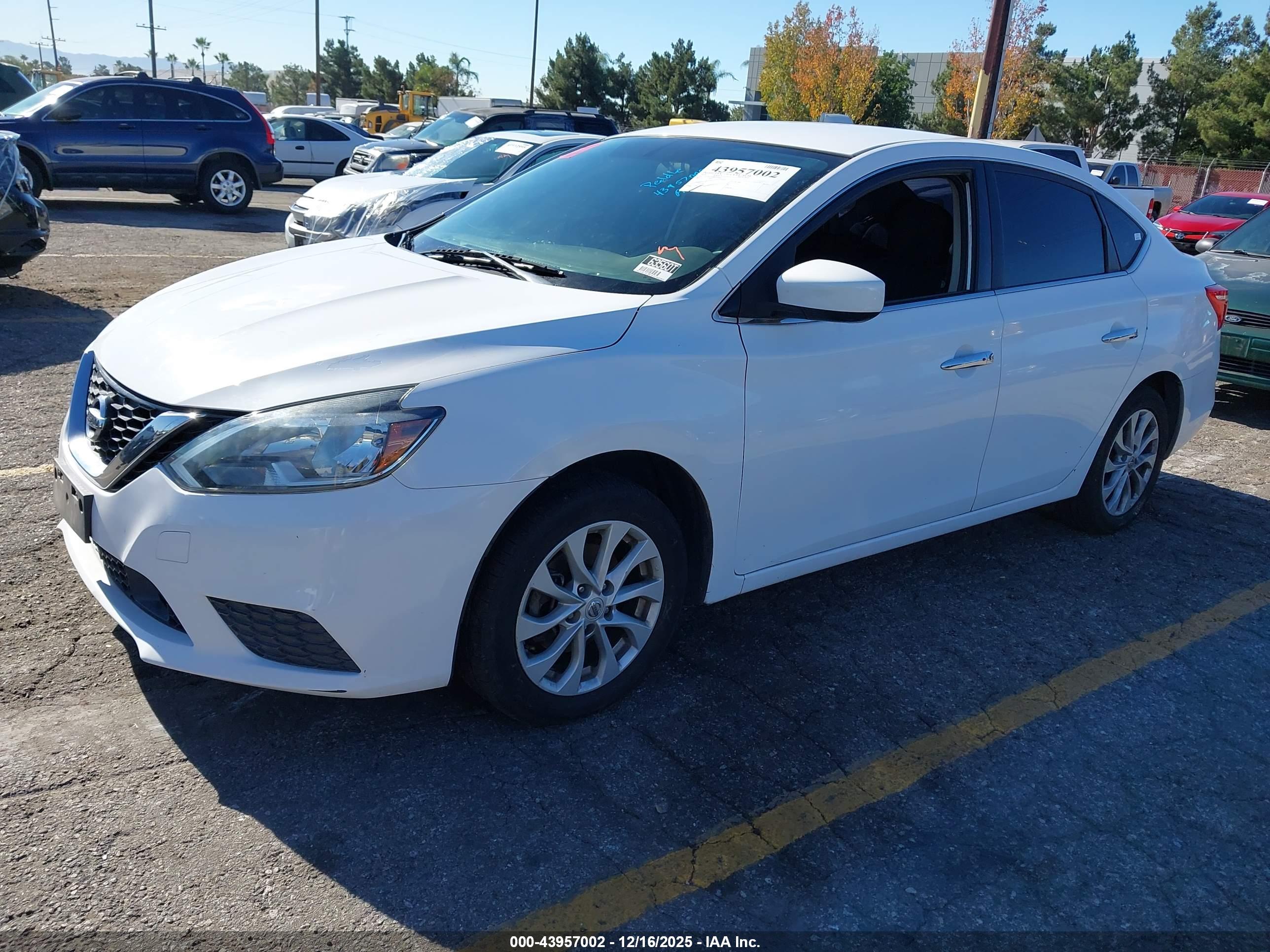 NISSAN SENTRA image 2