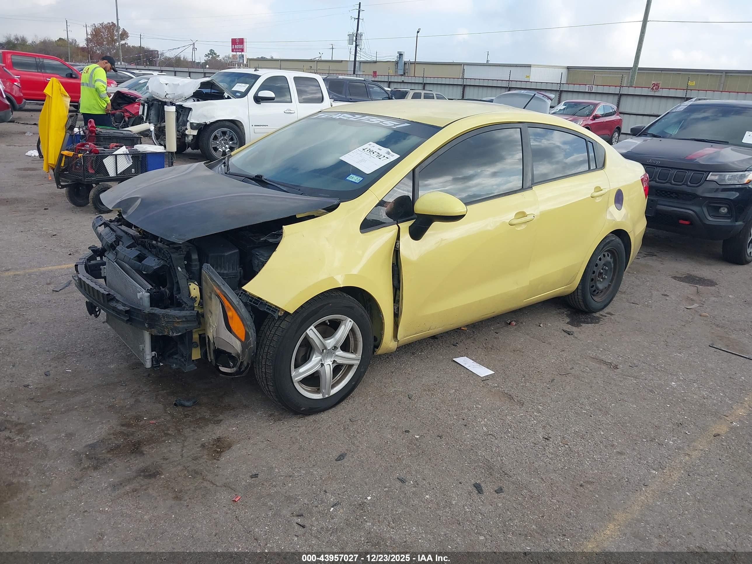 KIA RIO image 2