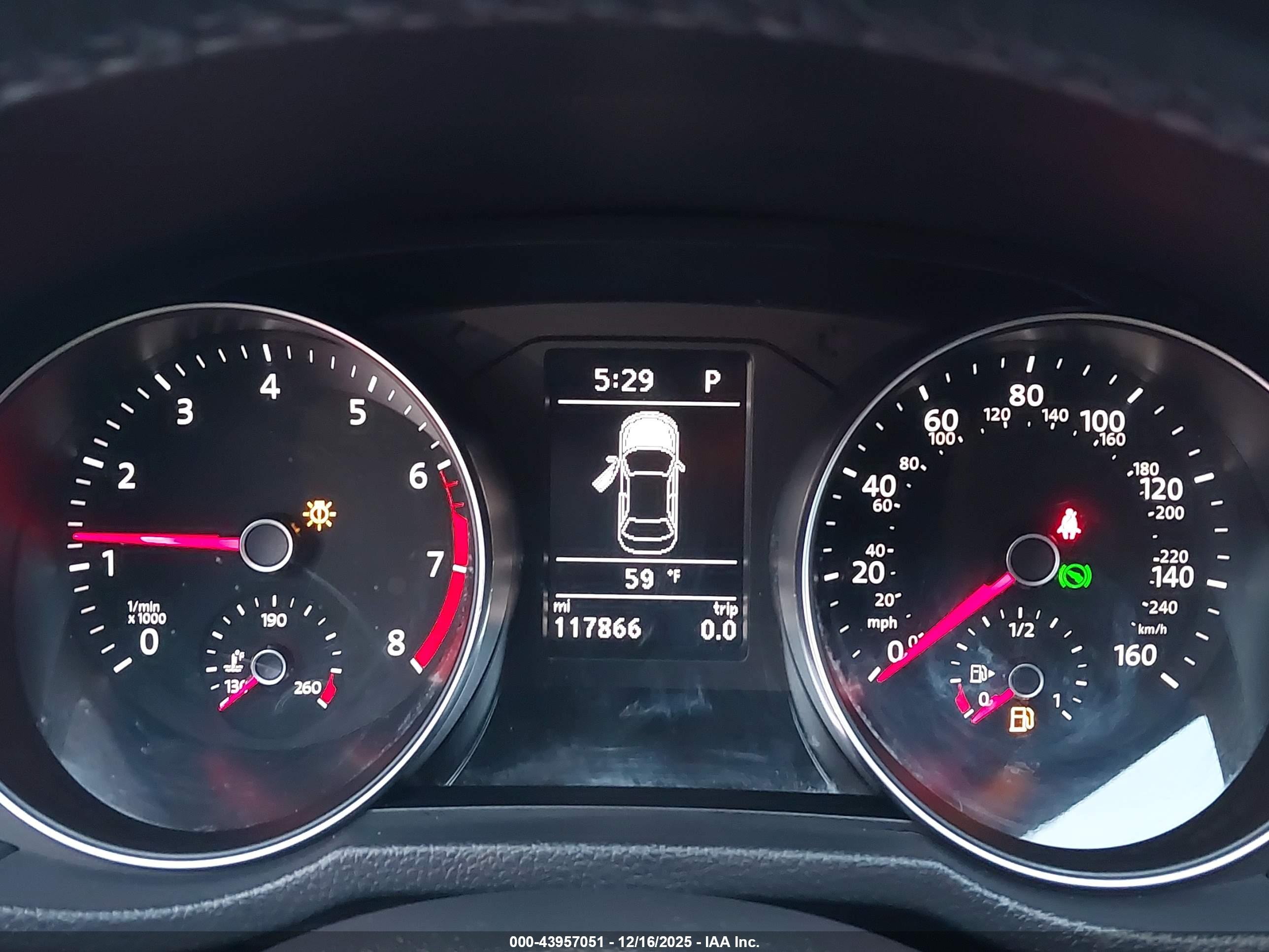 VOLKSWAGEN PASSAT image 7