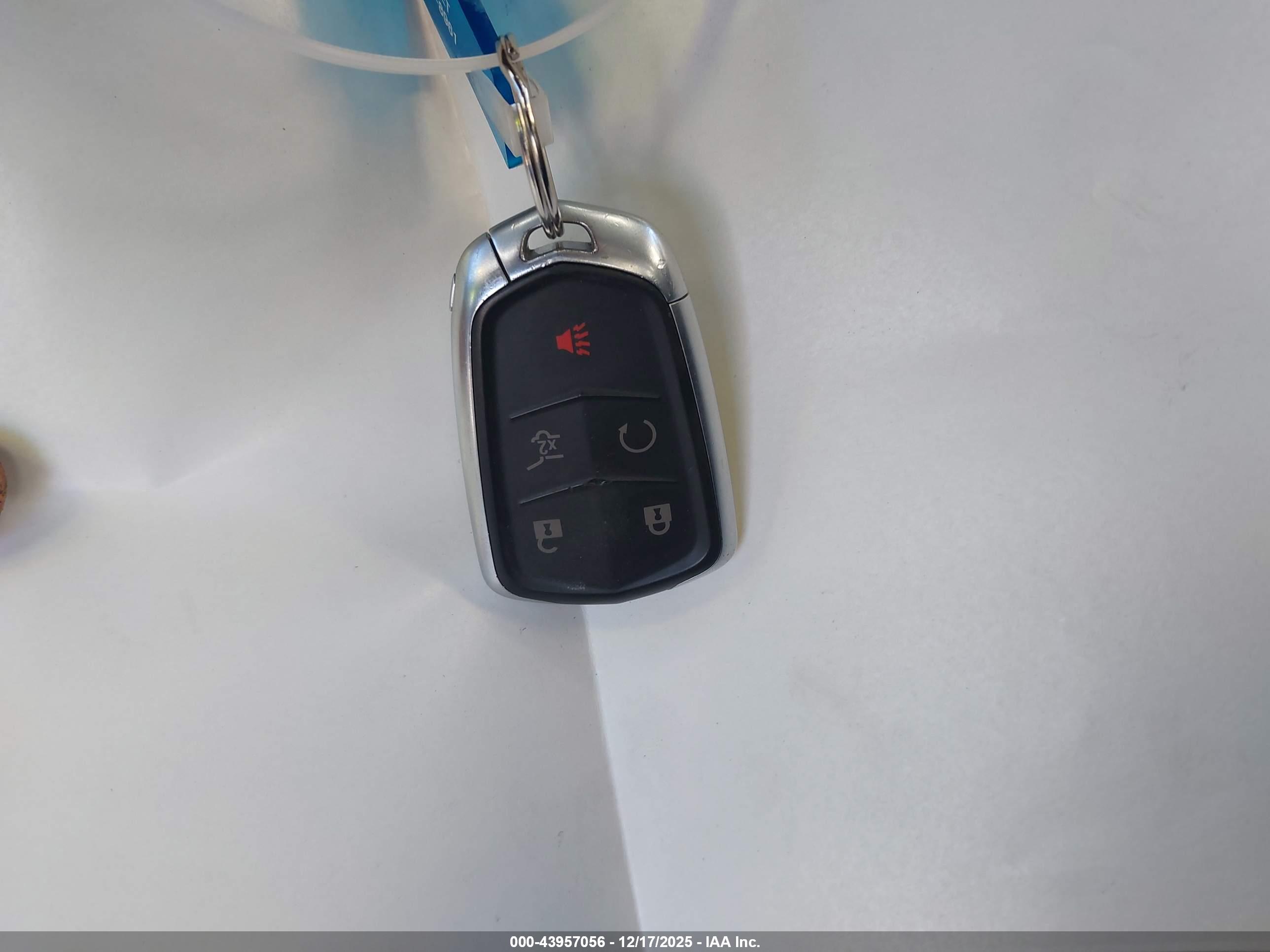 CADILLAC XT4 image 11