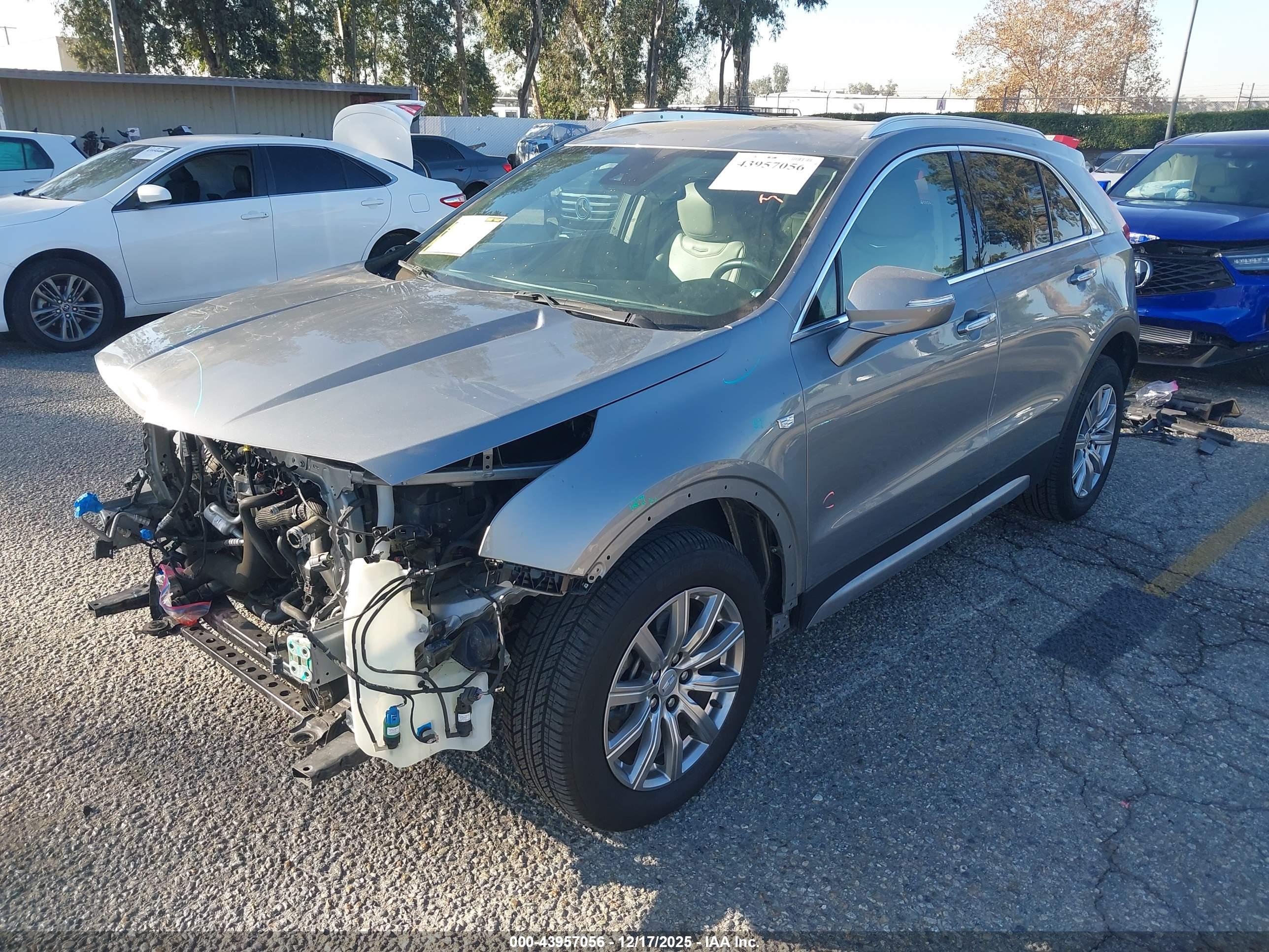 CADILLAC XT4 image 2