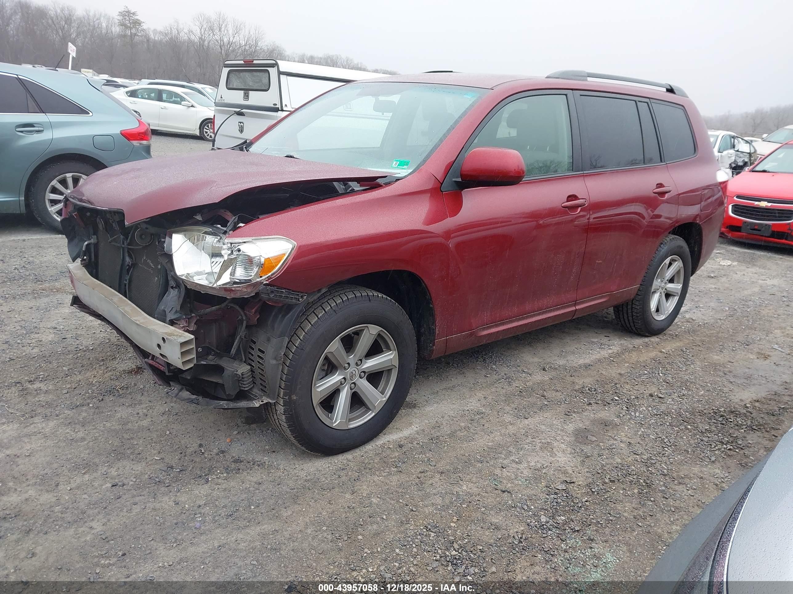 TOYOTA HIGHLANDER image 2