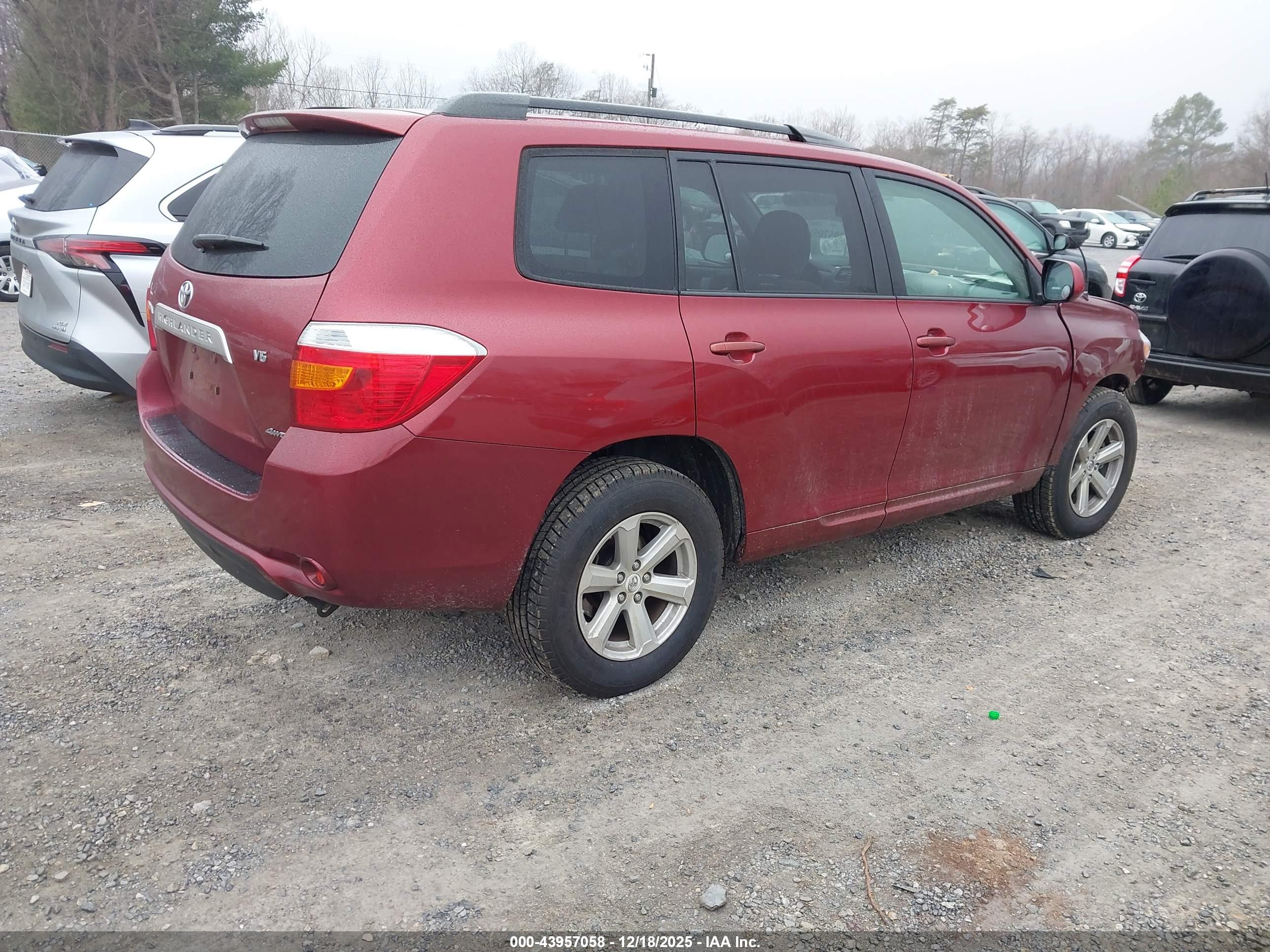 TOYOTA HIGHLANDER image 4