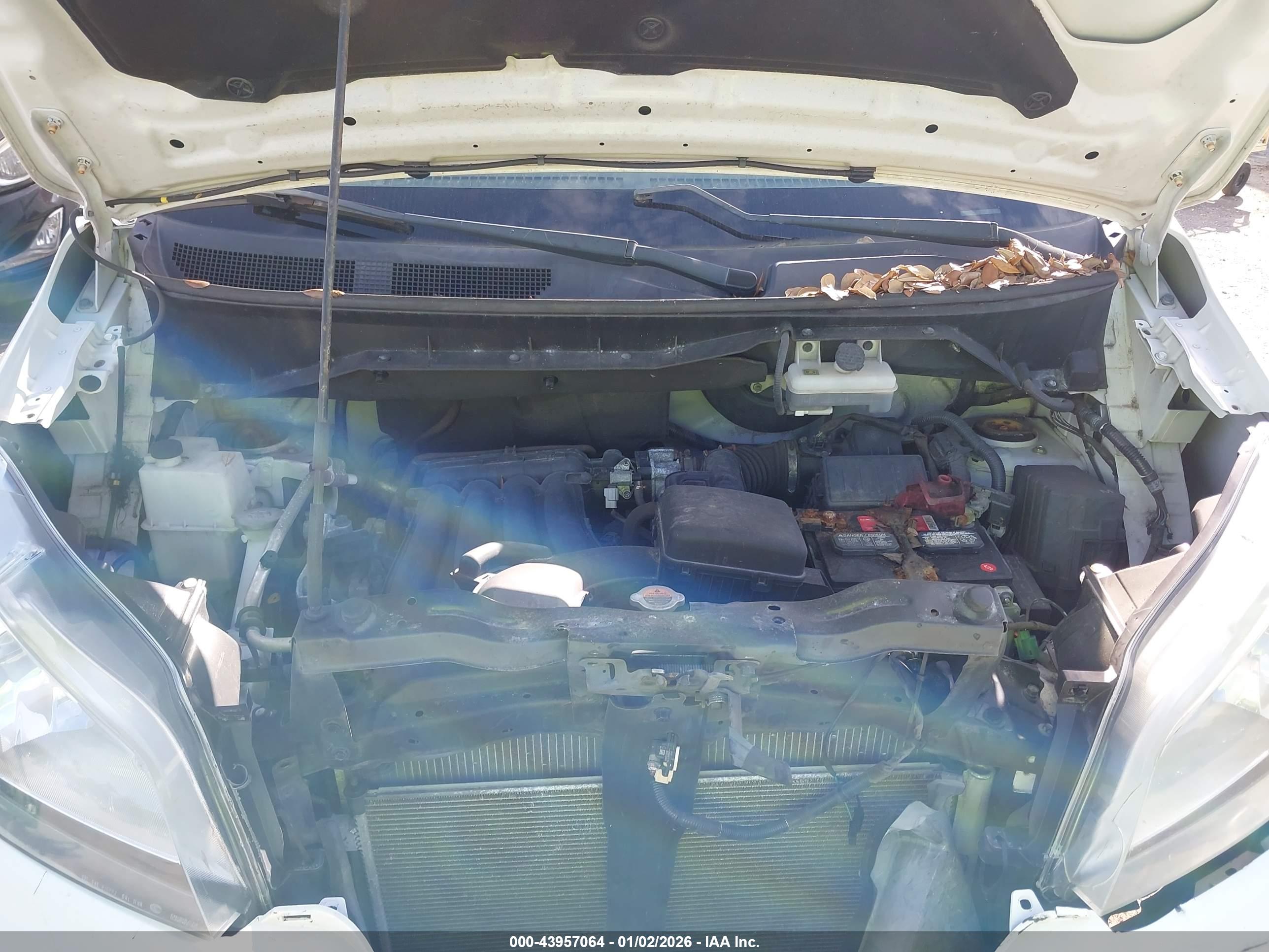 NISSAN NV200 image 10