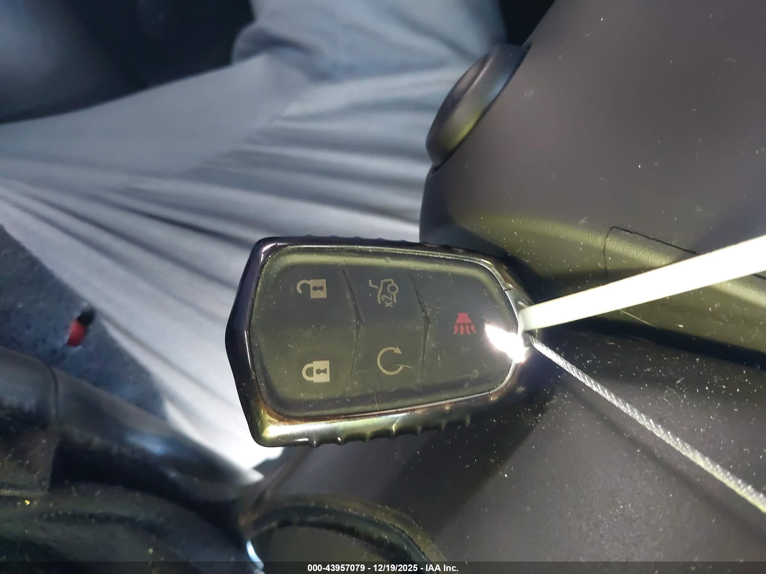 CADILLAC CT6 image 11