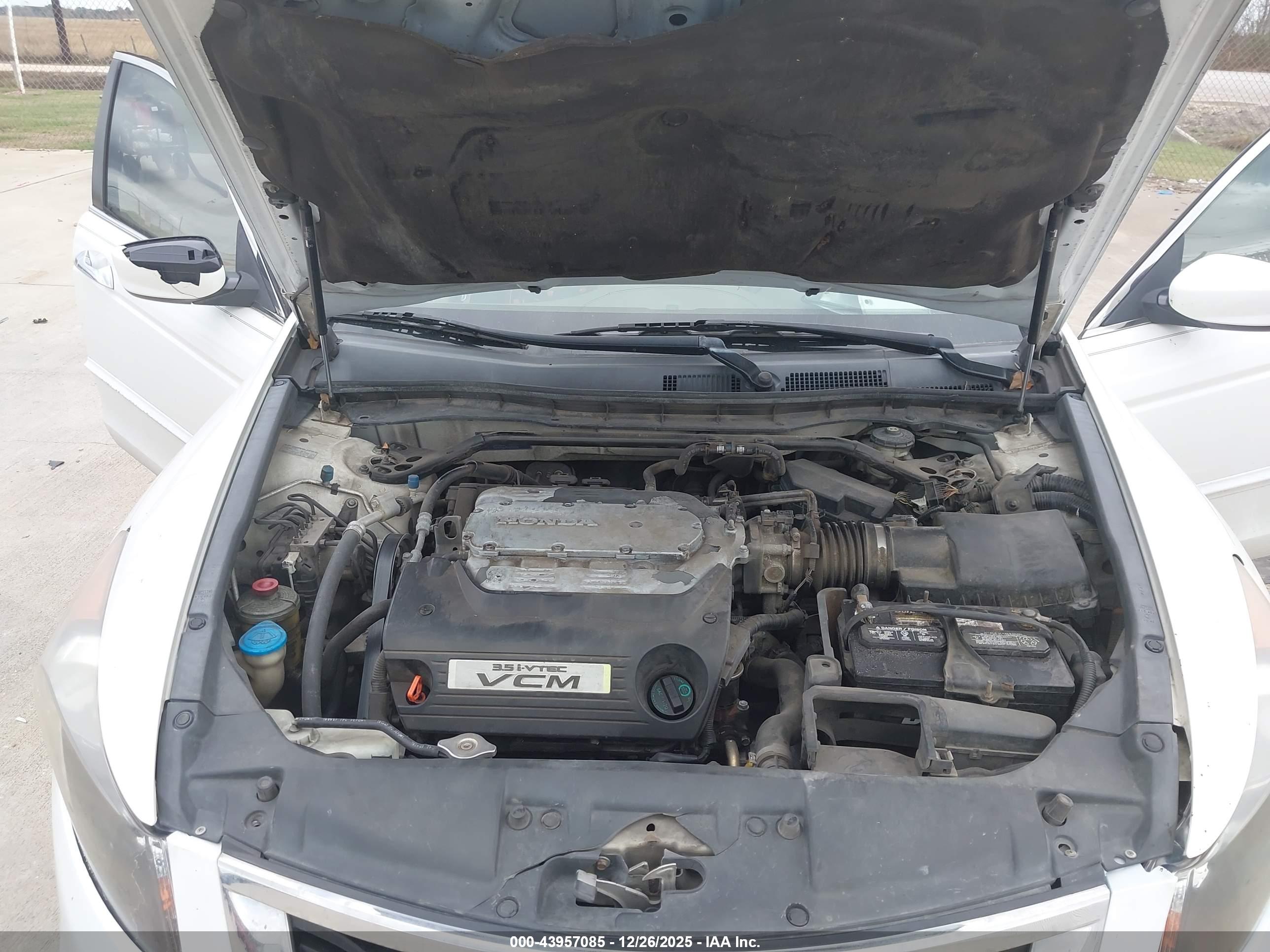 HONDA ACCORD image 10