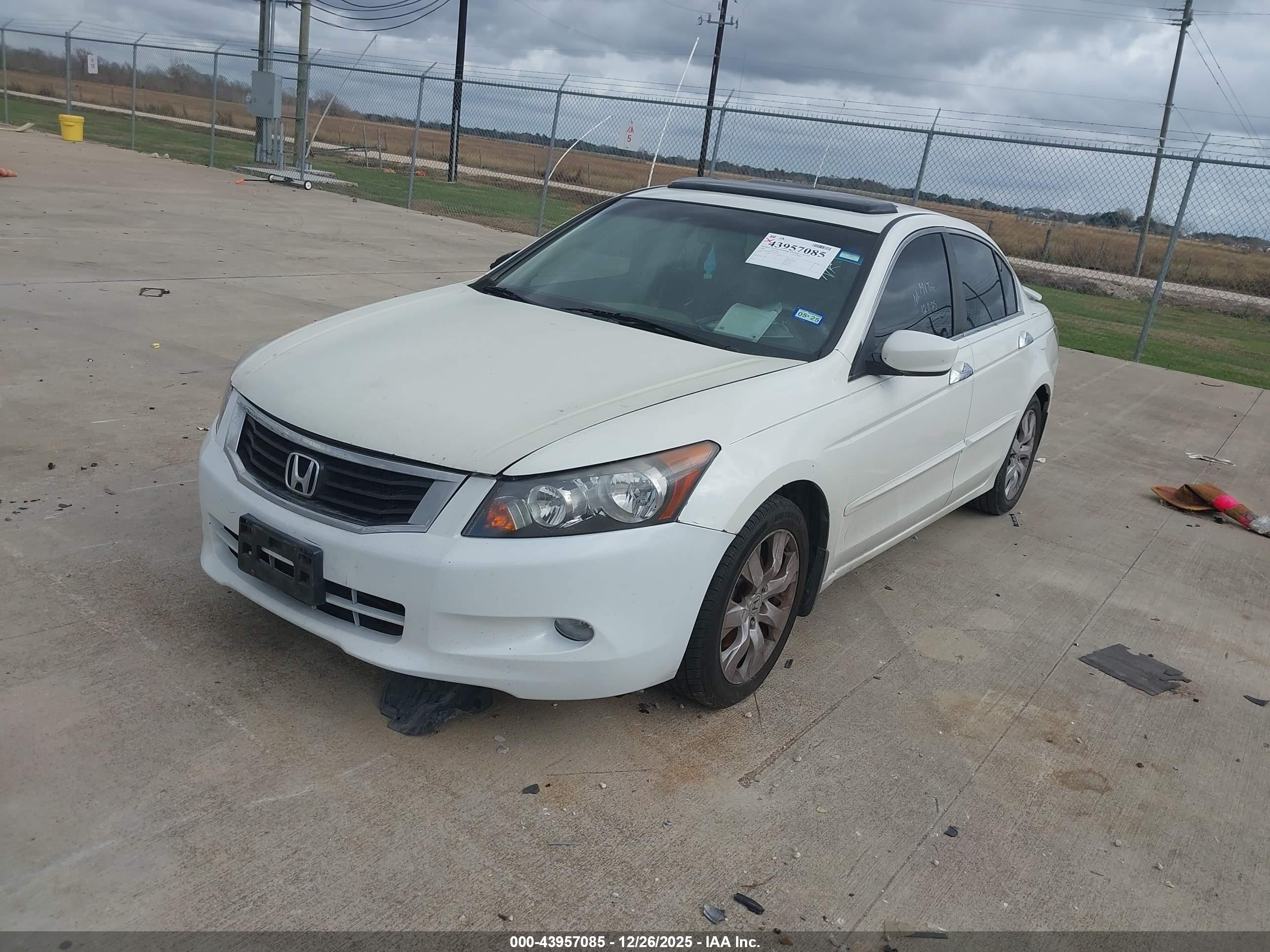 HONDA ACCORD image 2