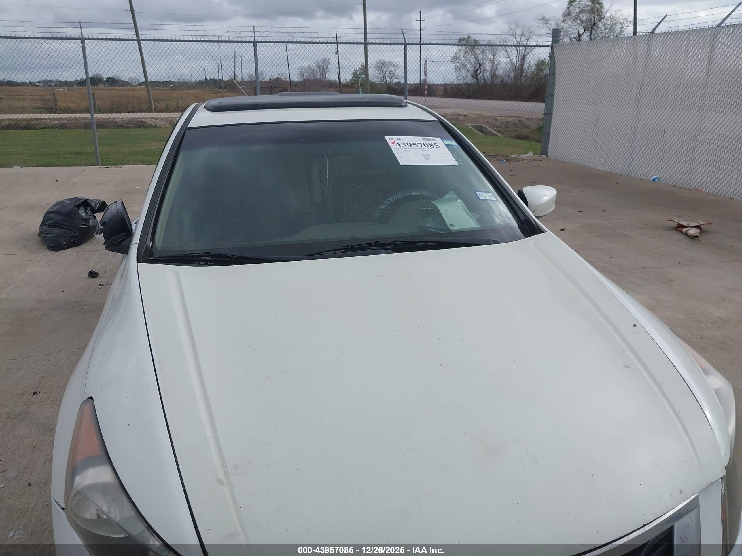 HONDA ACCORD image 6