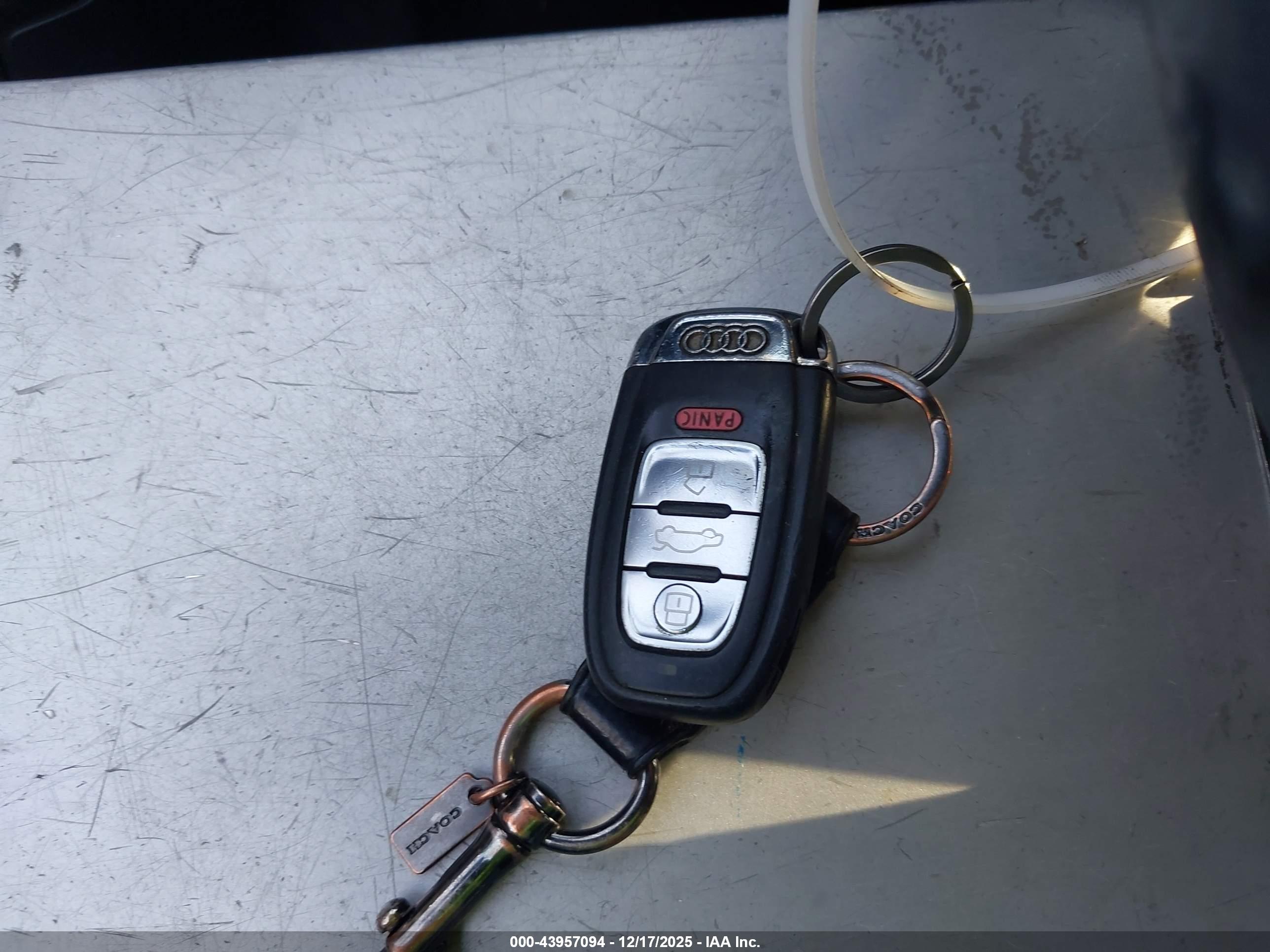 AUDI A4 image 11