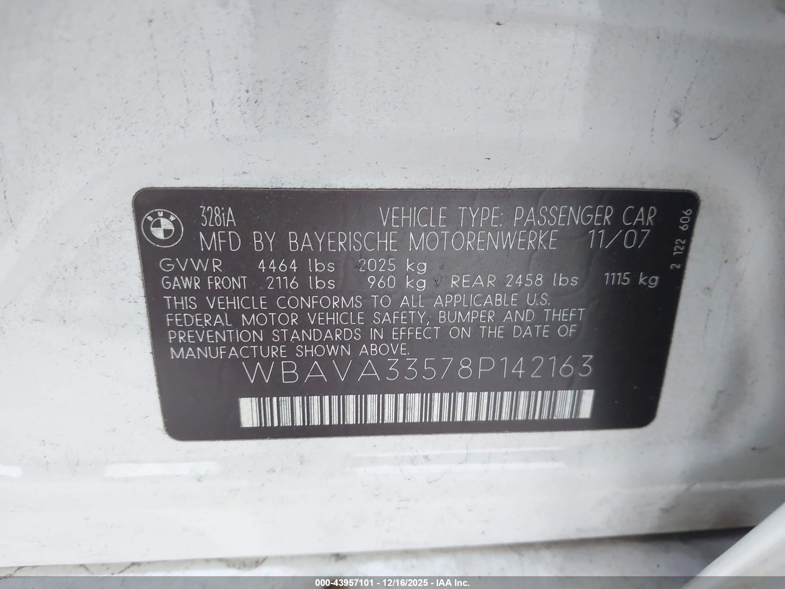 BMW 328I image 9