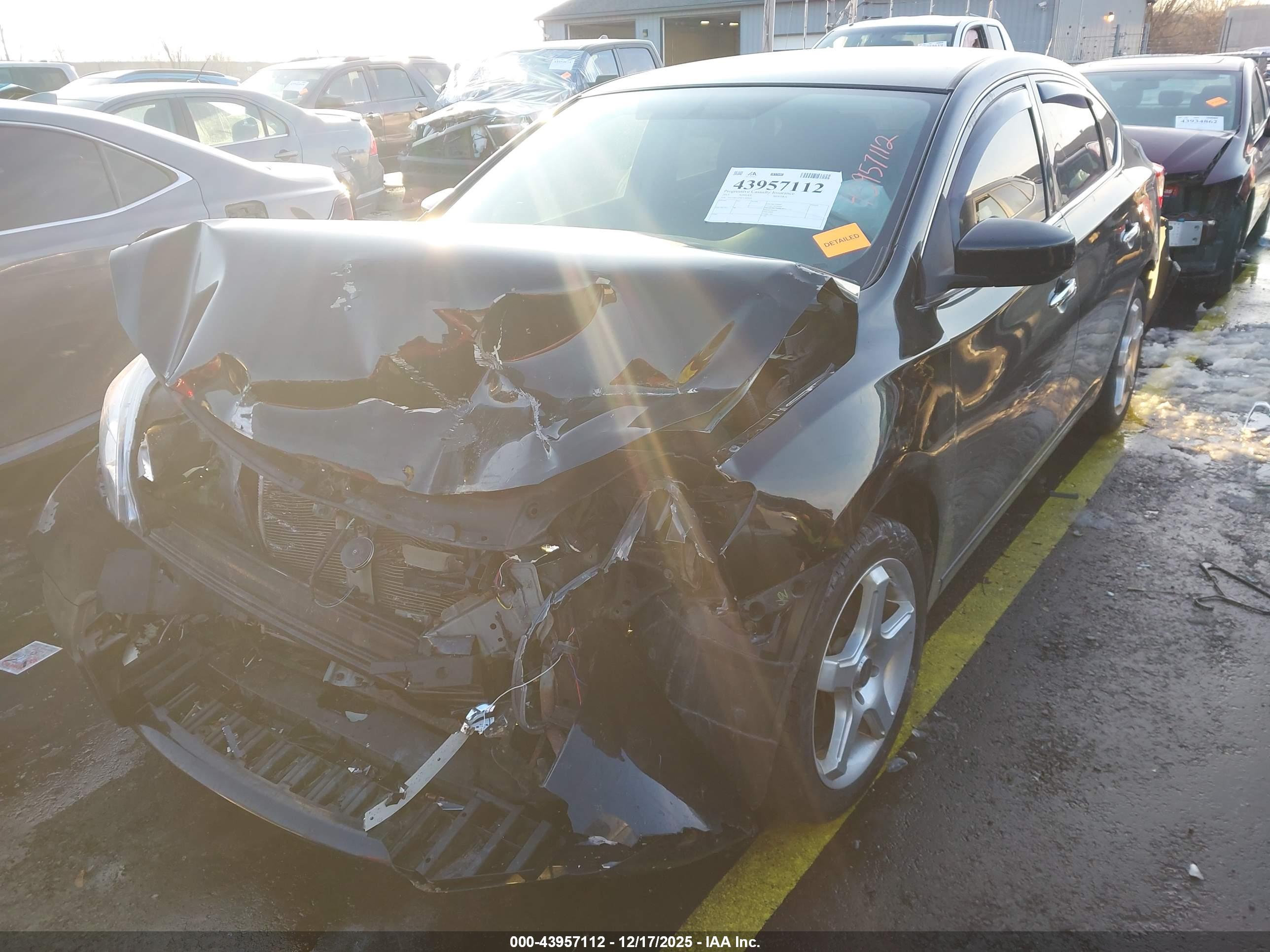 NISSAN SENTRA image 2
