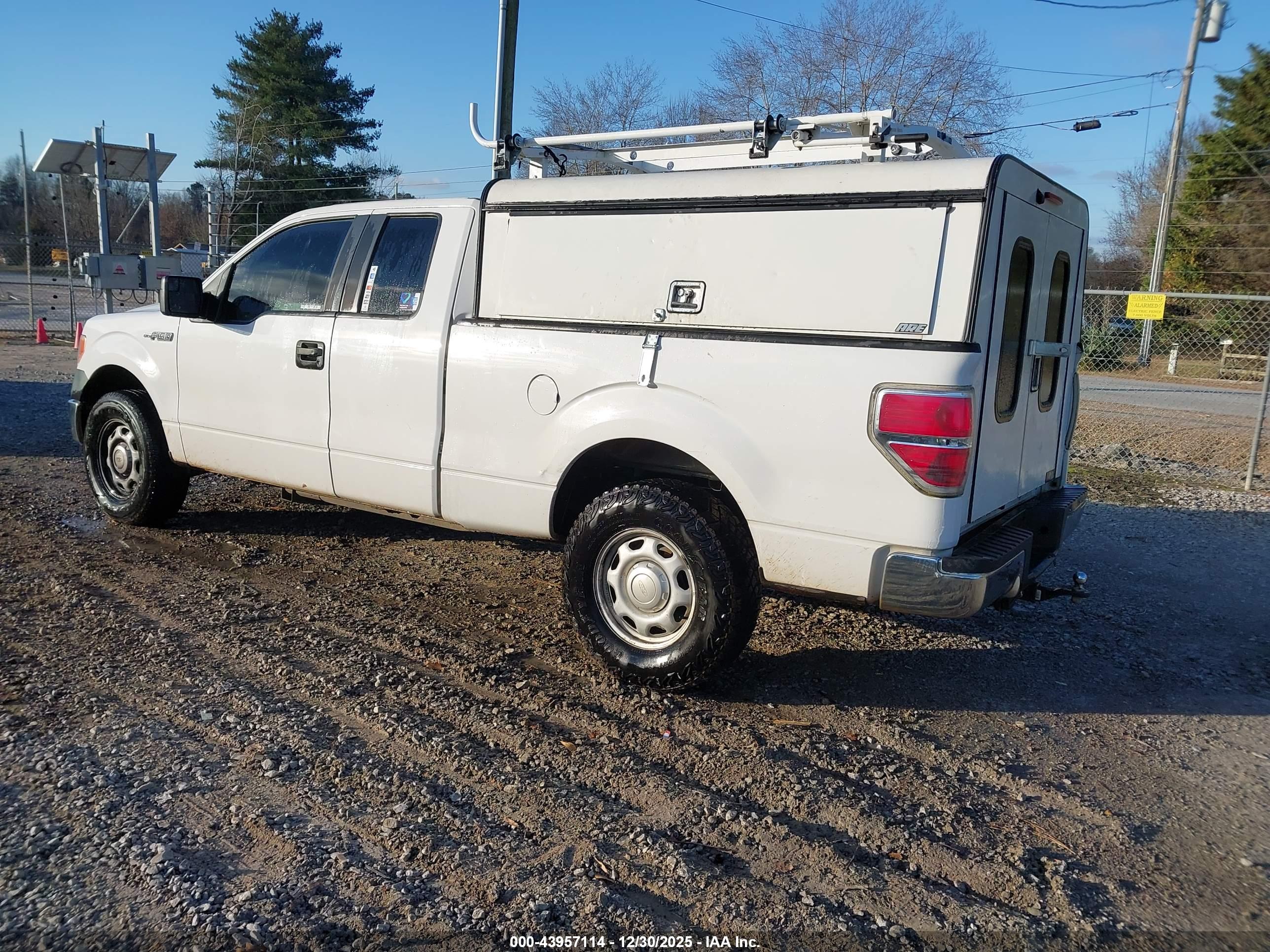 FORD F-150 image 3