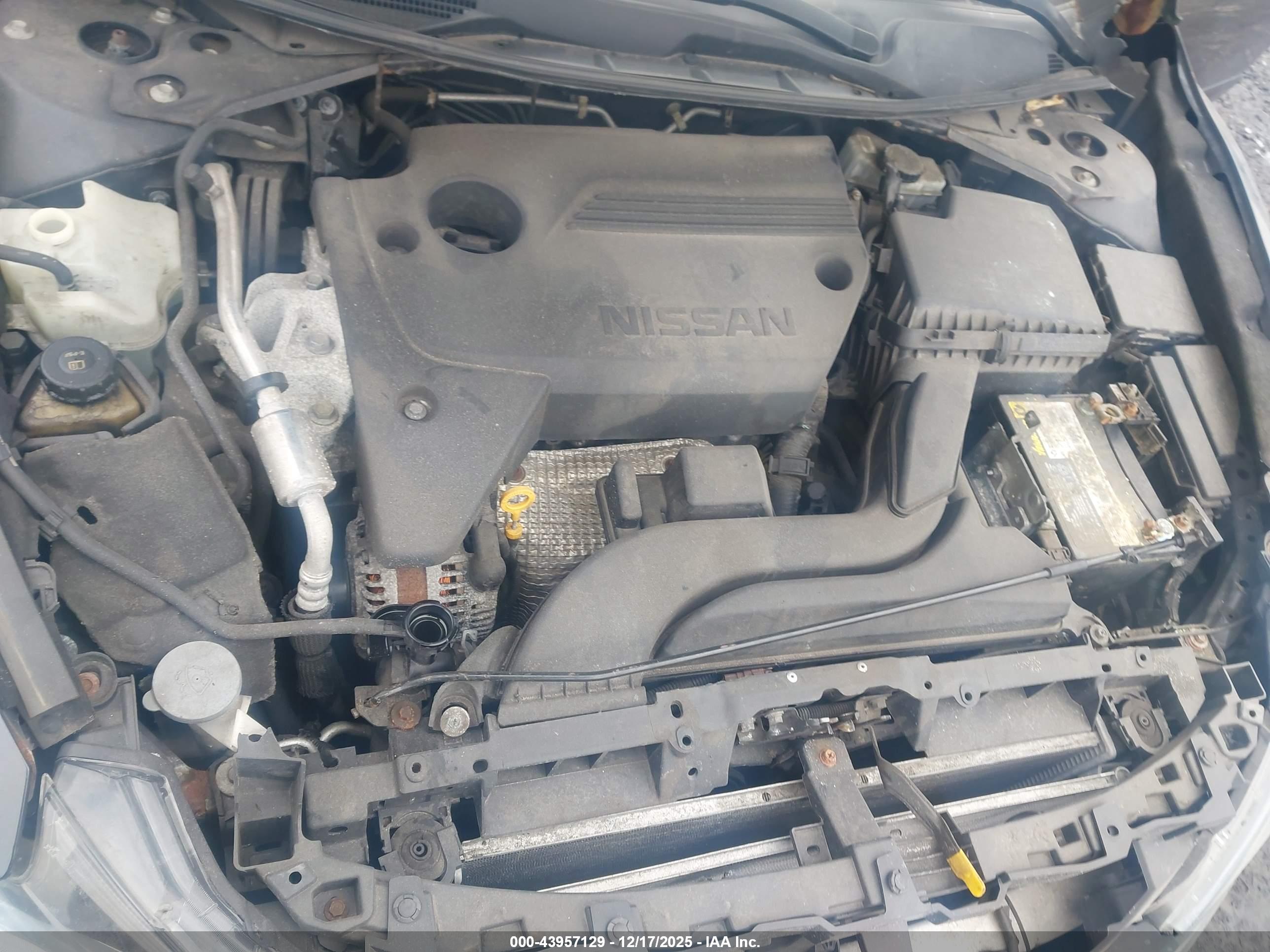 NISSAN ALTIMA image 10
