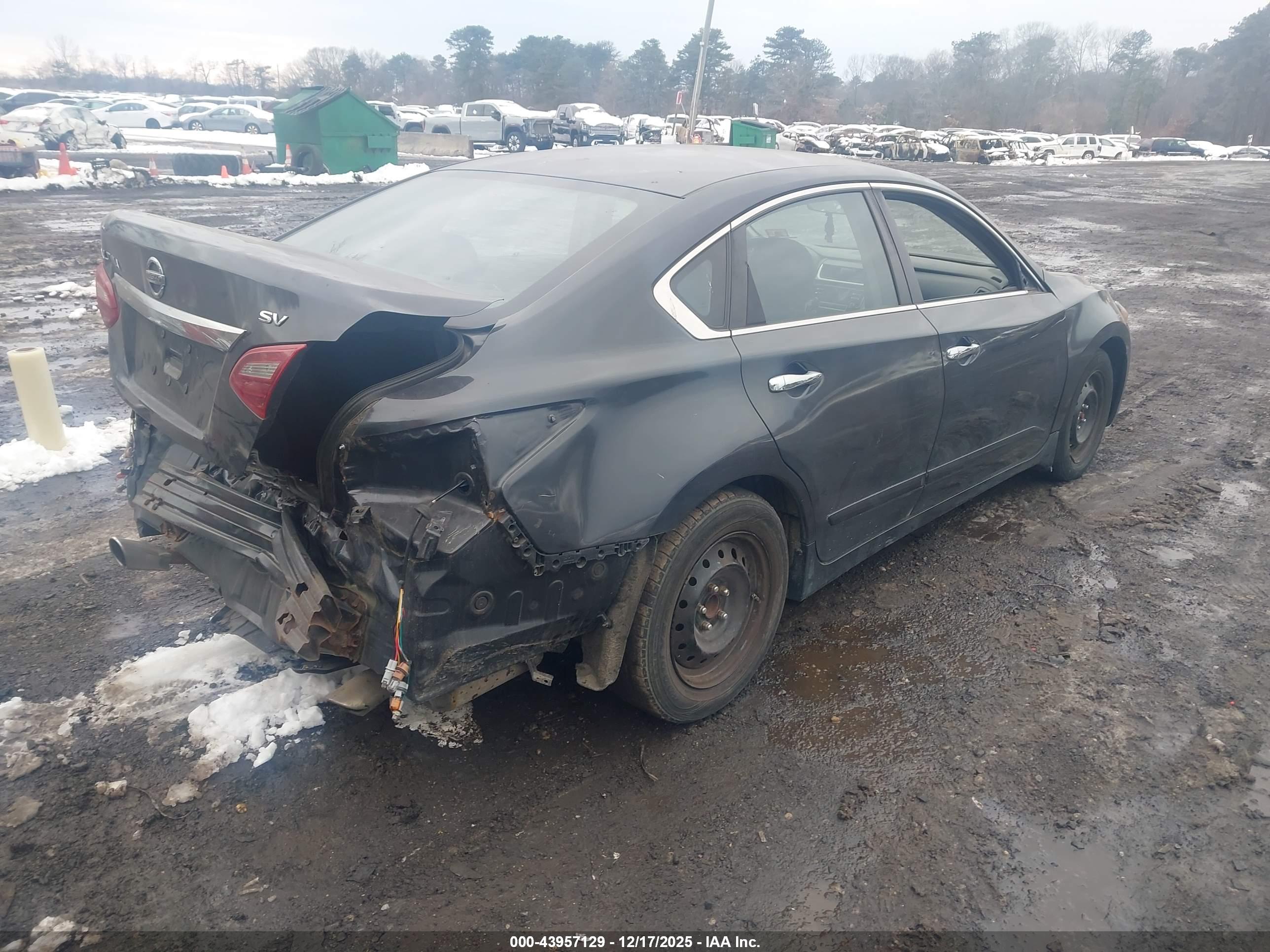 NISSAN ALTIMA image 4