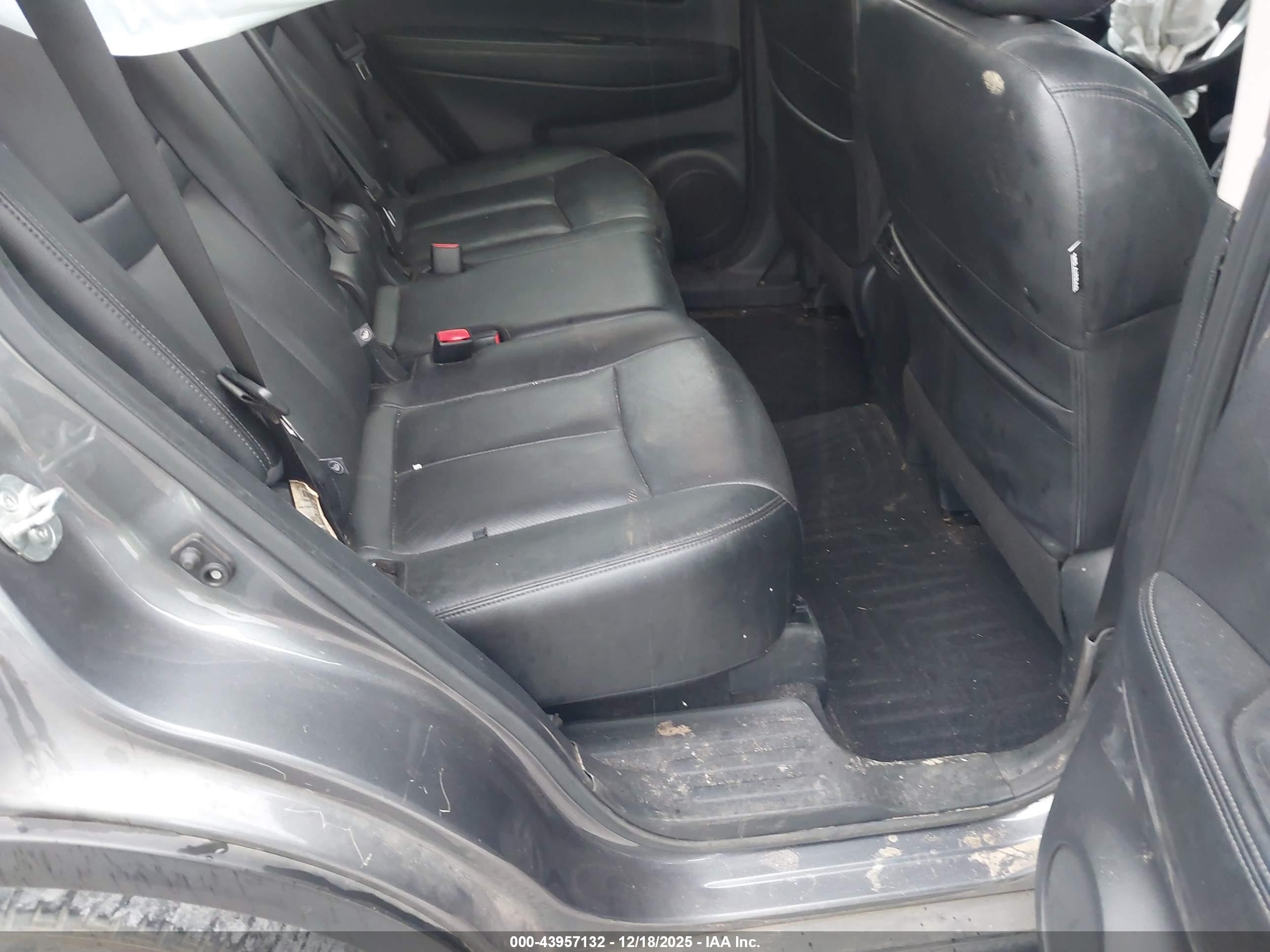 NISSAN ROGUE image 8