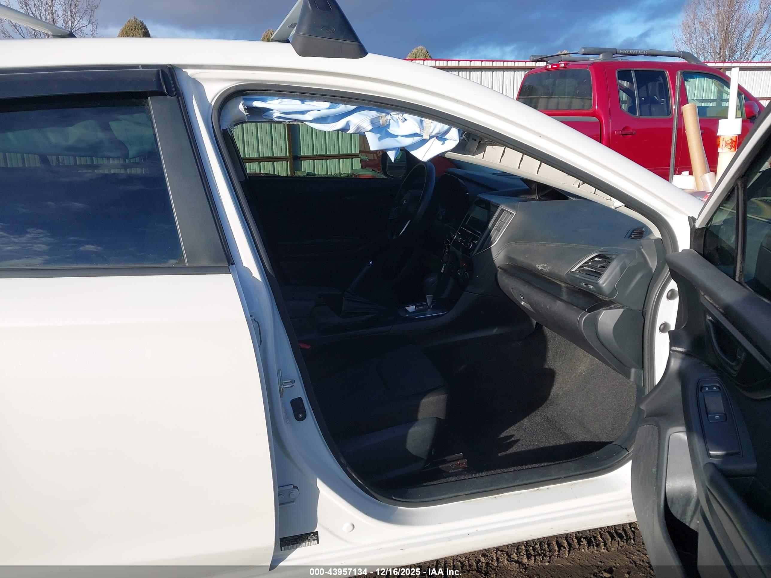 SUBARU IMPREZA image 5