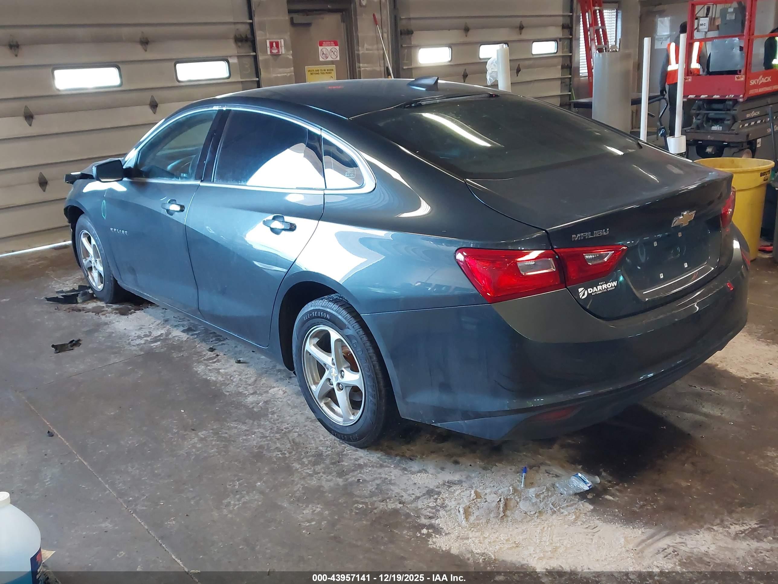 CHEVROLET MALIBU image 3