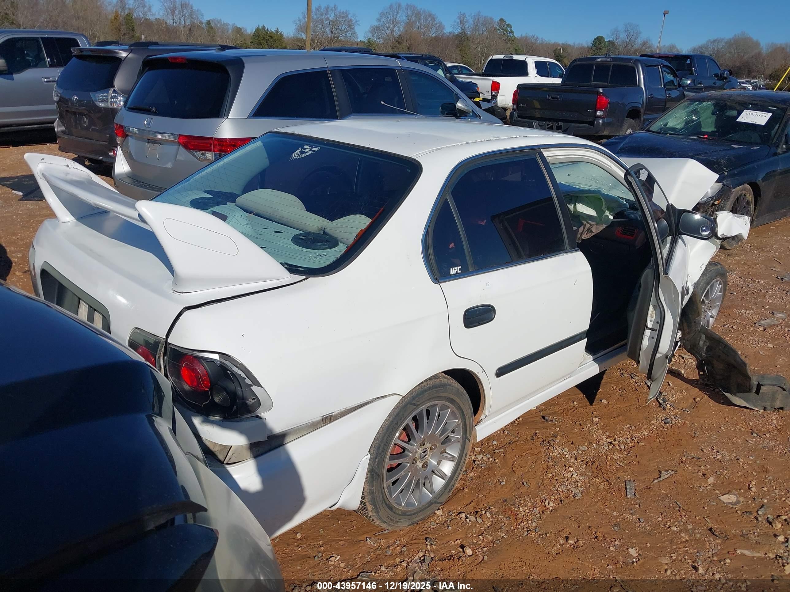 HONDA CIVIC image 4
