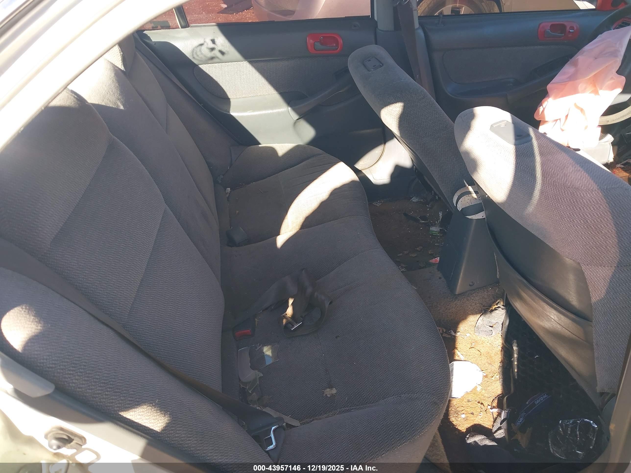 HONDA CIVIC image 8