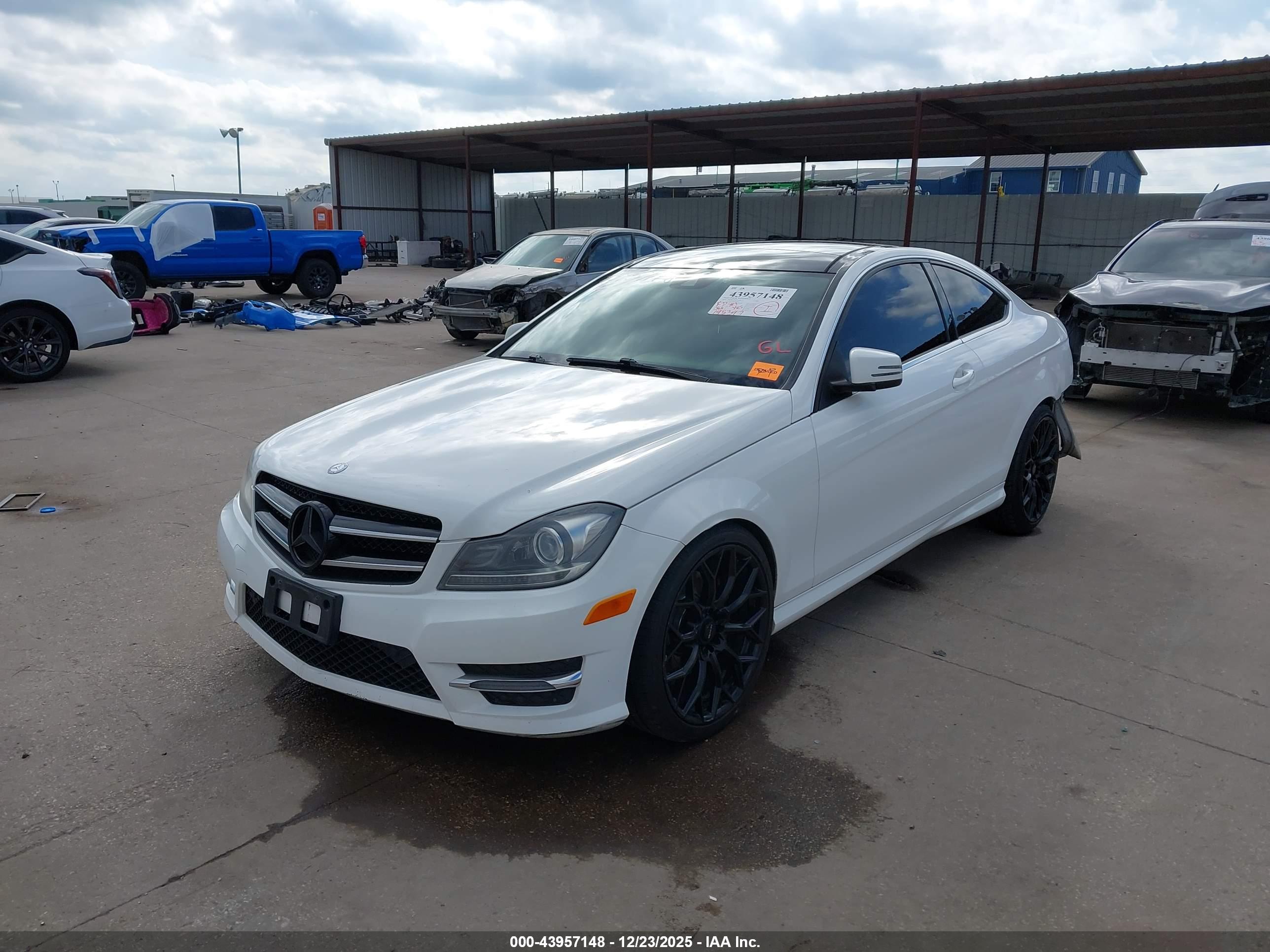 MERCEDES-BENZ C image 2