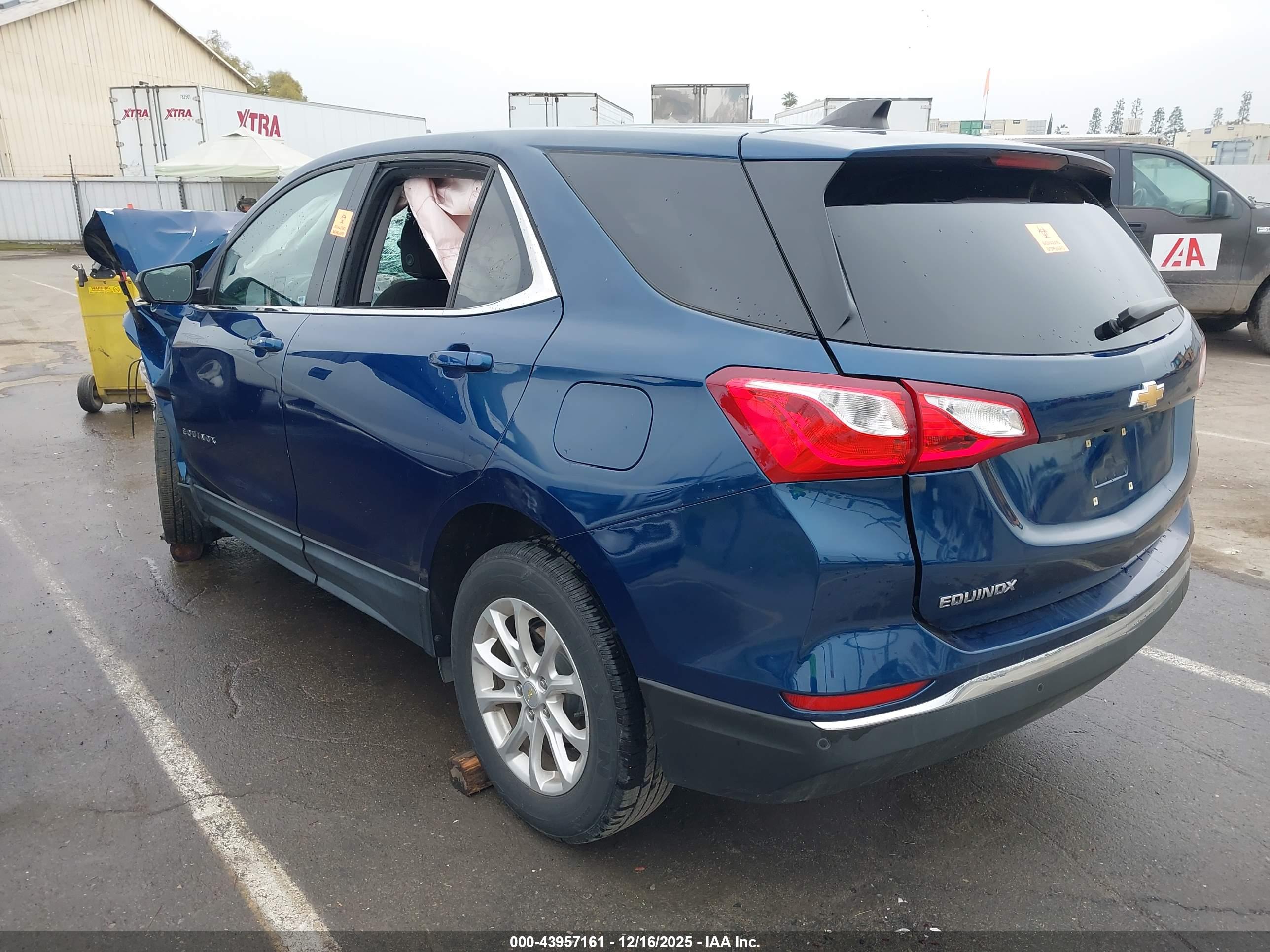 CHEVROLET EQUINOX image 3