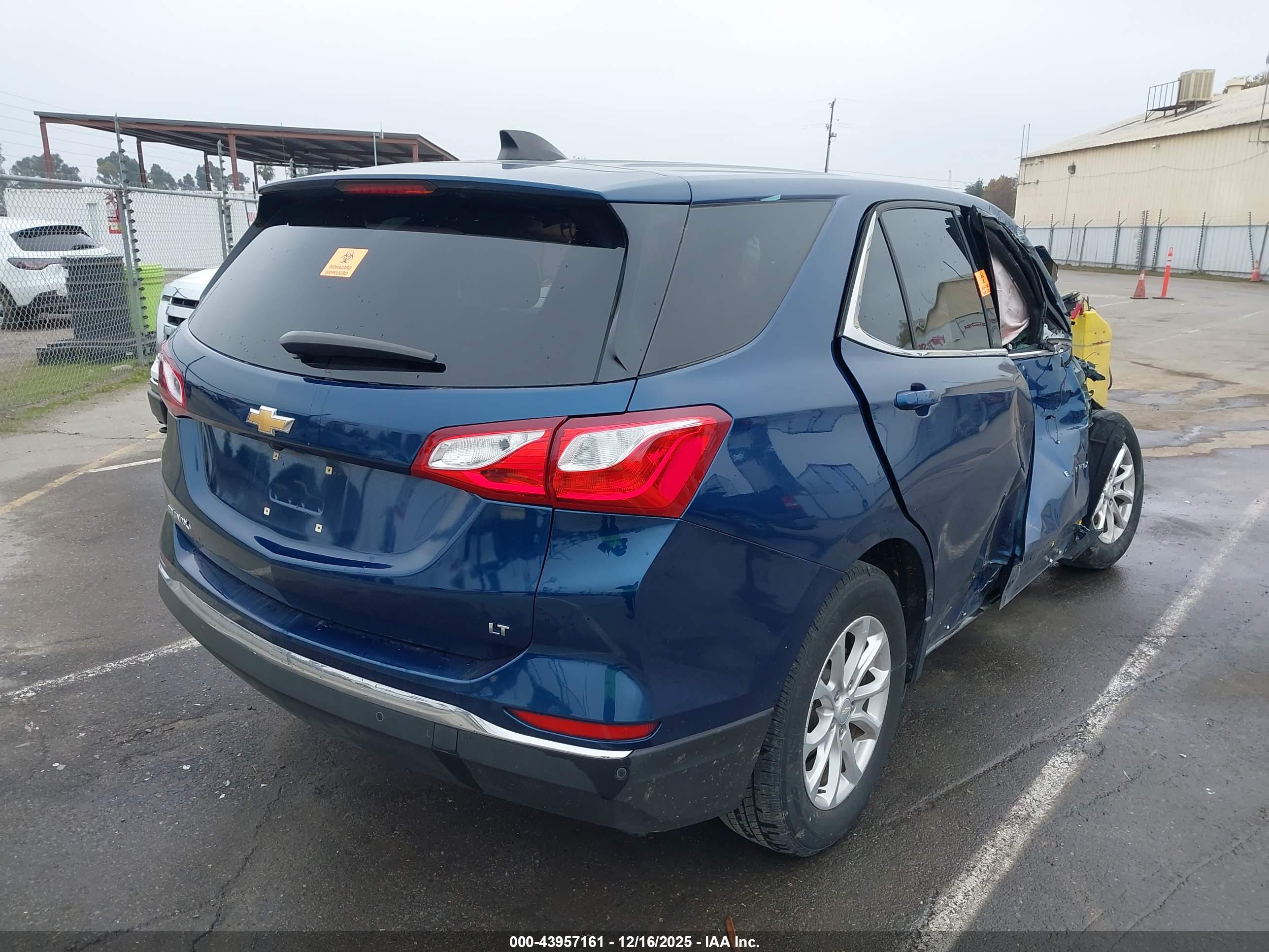 CHEVROLET EQUINOX image 4