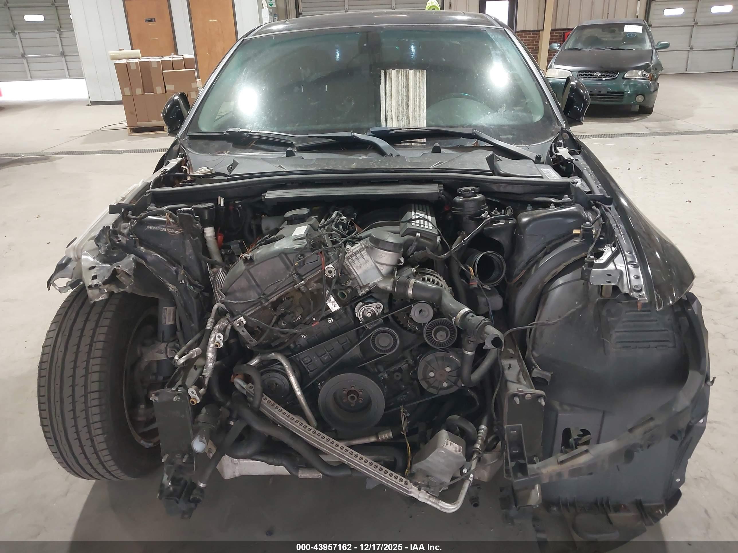 BMW 328I image 6