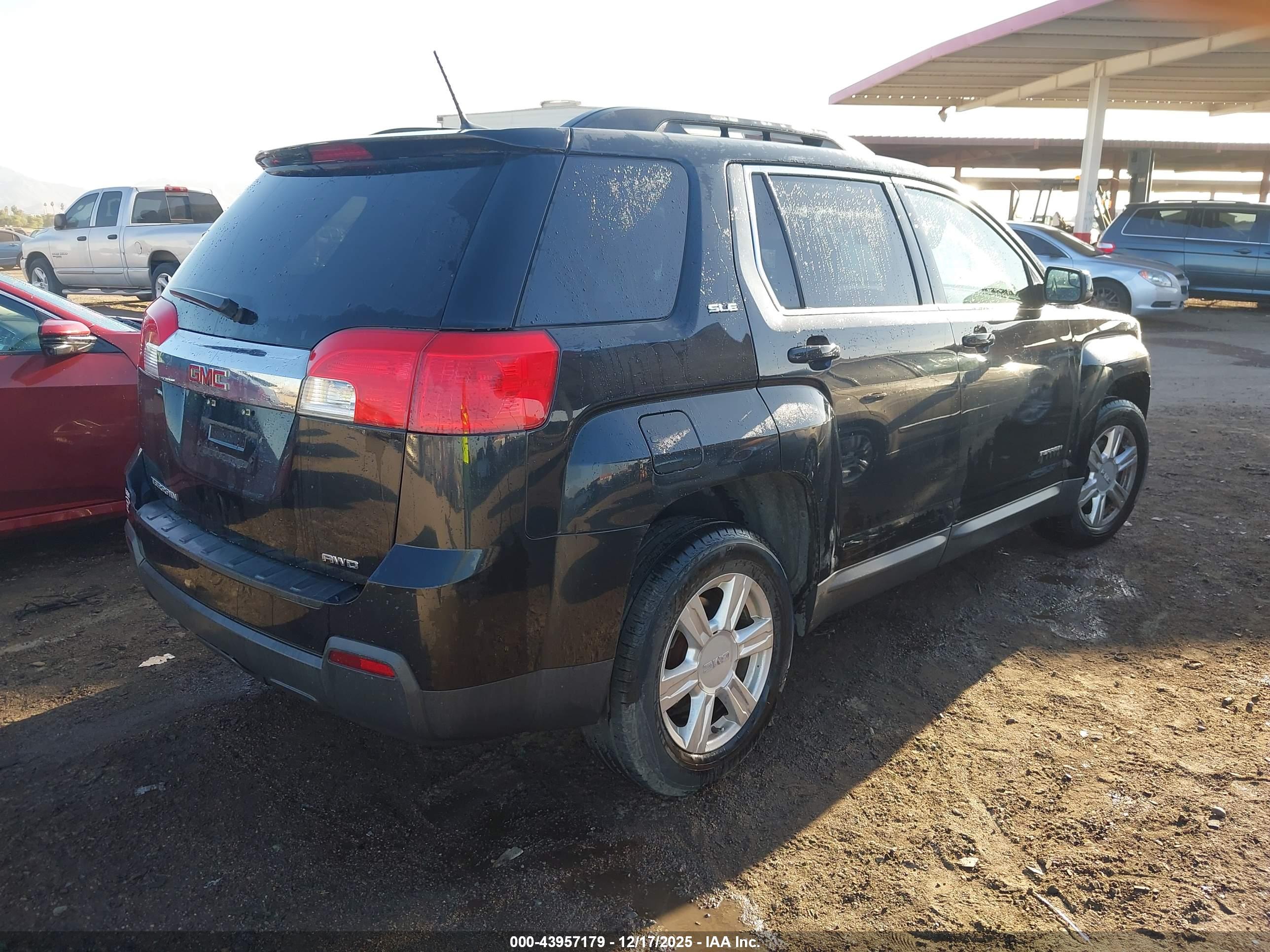 GMC TERRAIN image 4
