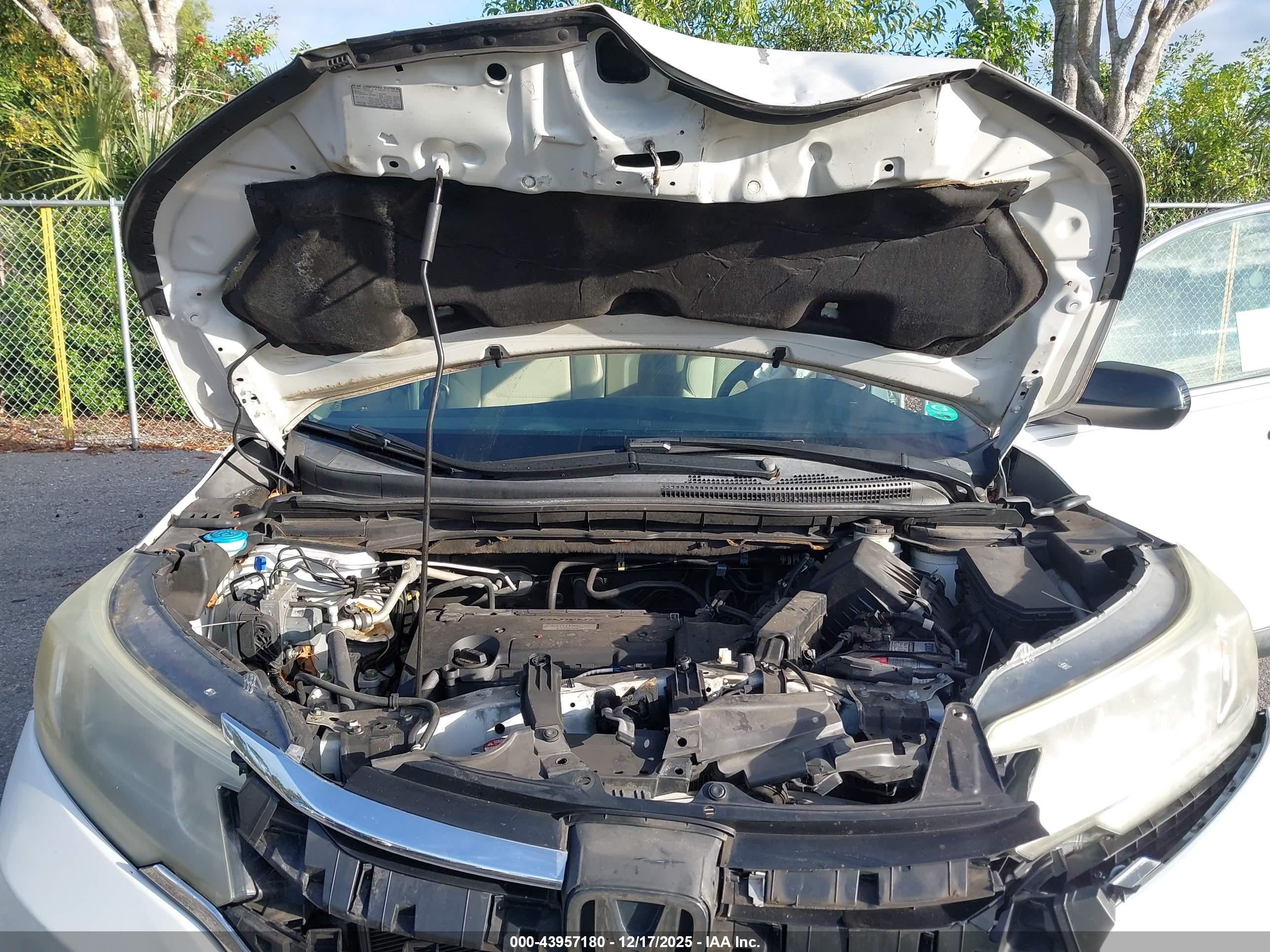 HONDA CR-V image 10