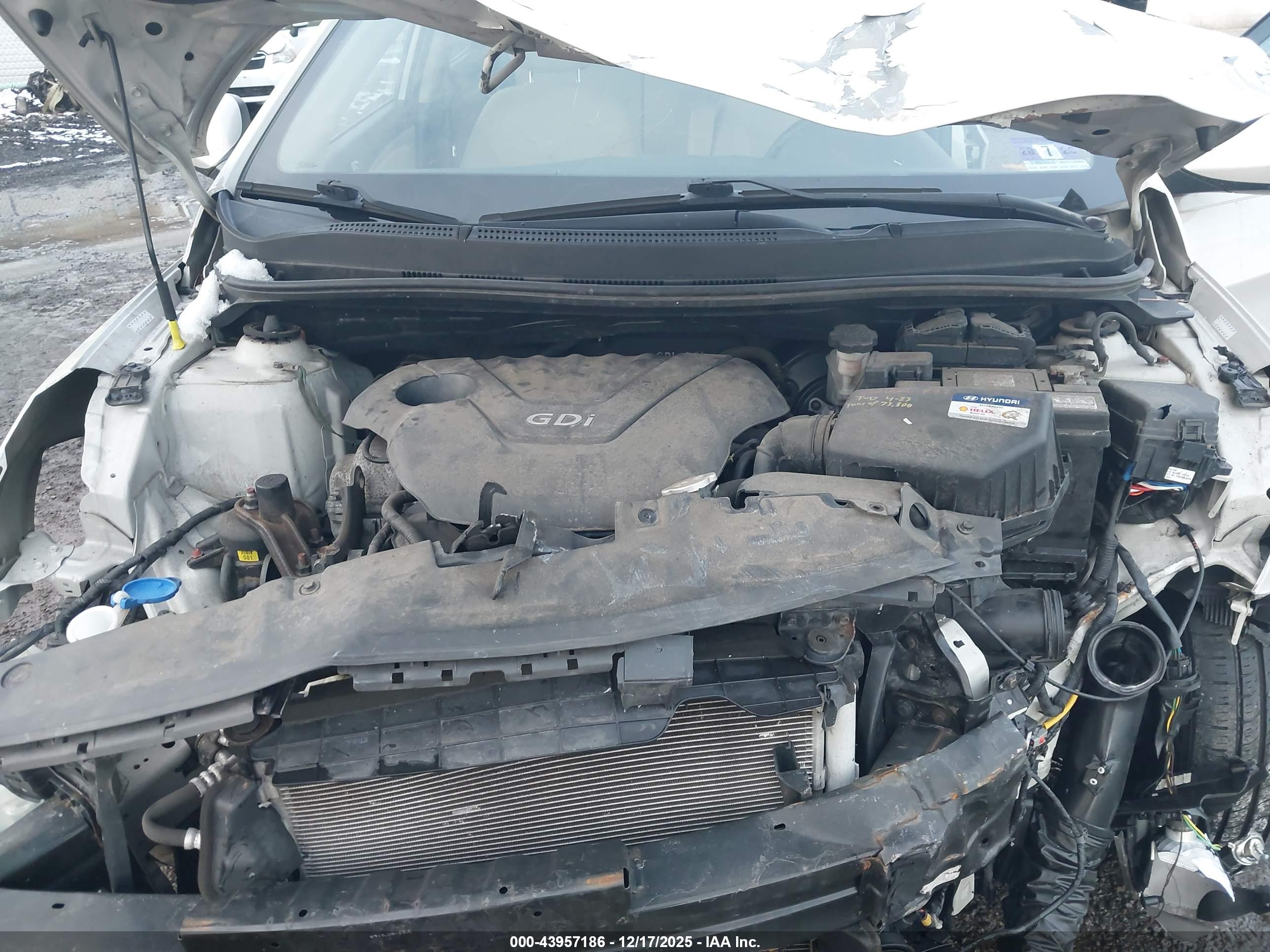 HYUNDAI ACCENT image 10