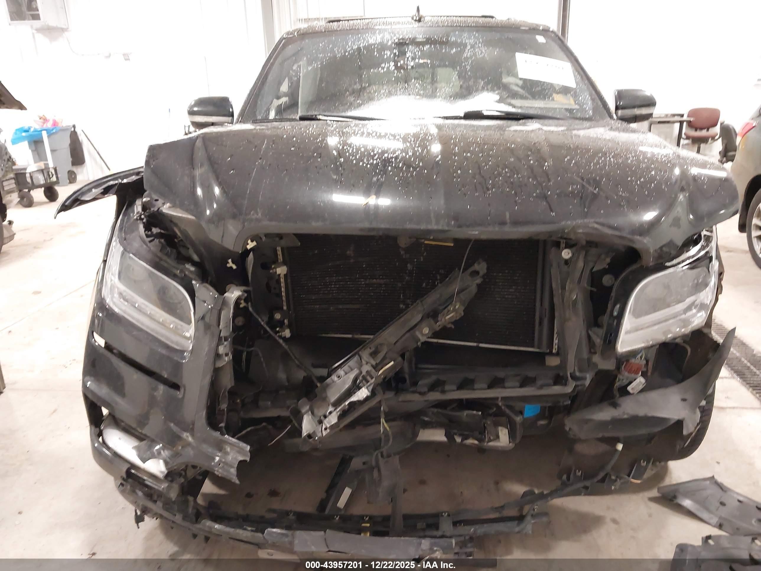 LINCOLN NAVIGATOR image 6