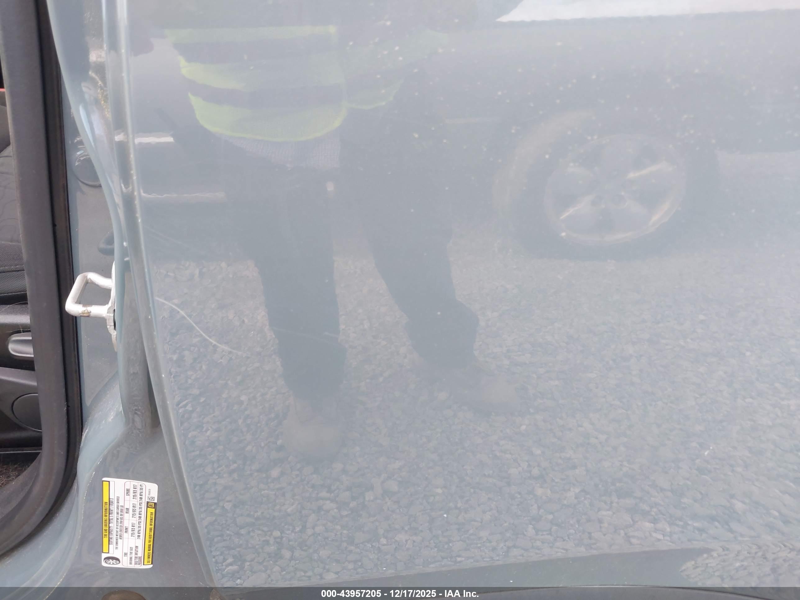 JEEP RENEGADE image 6
