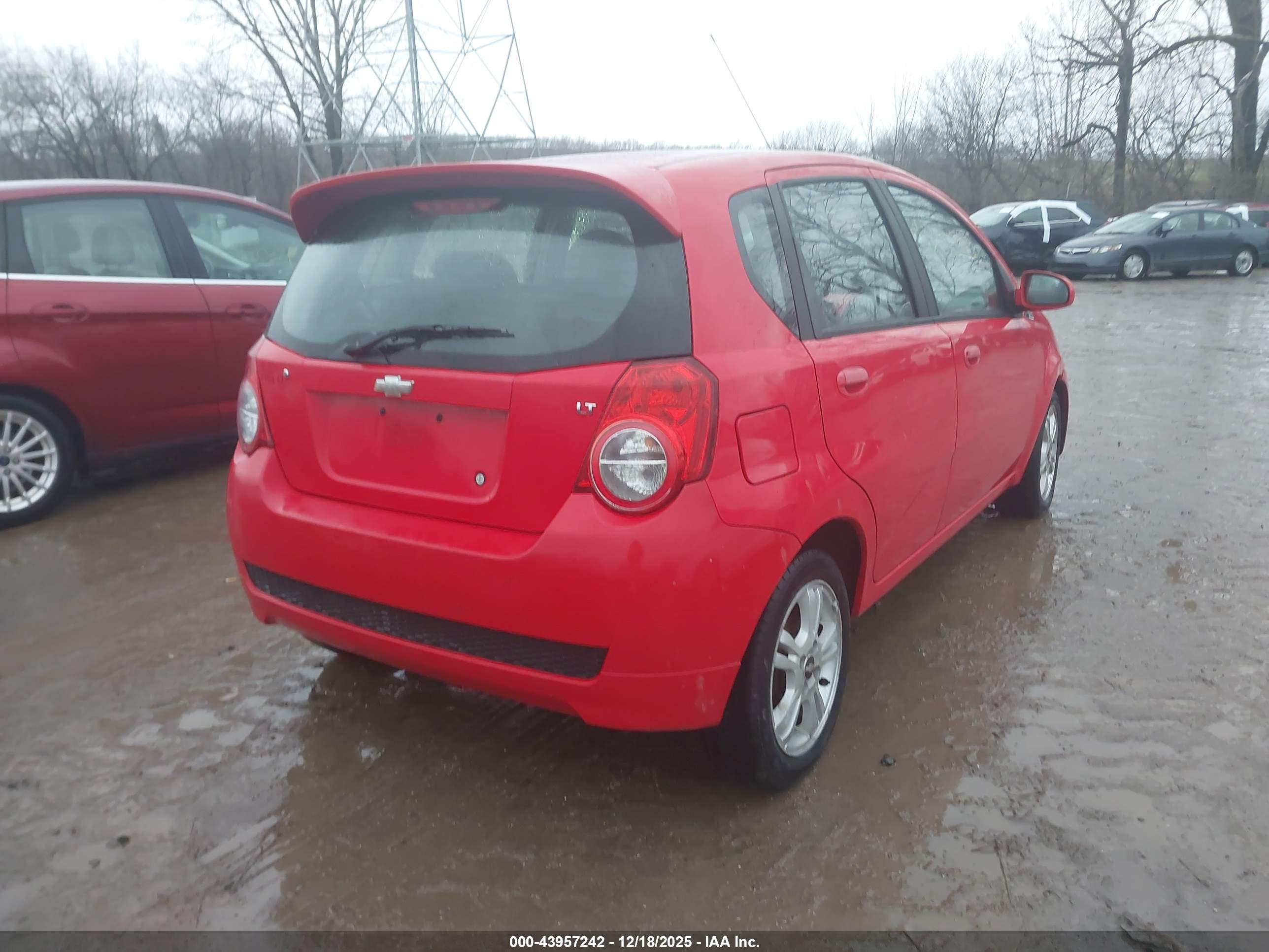 CHEVROLET AVEO image 4