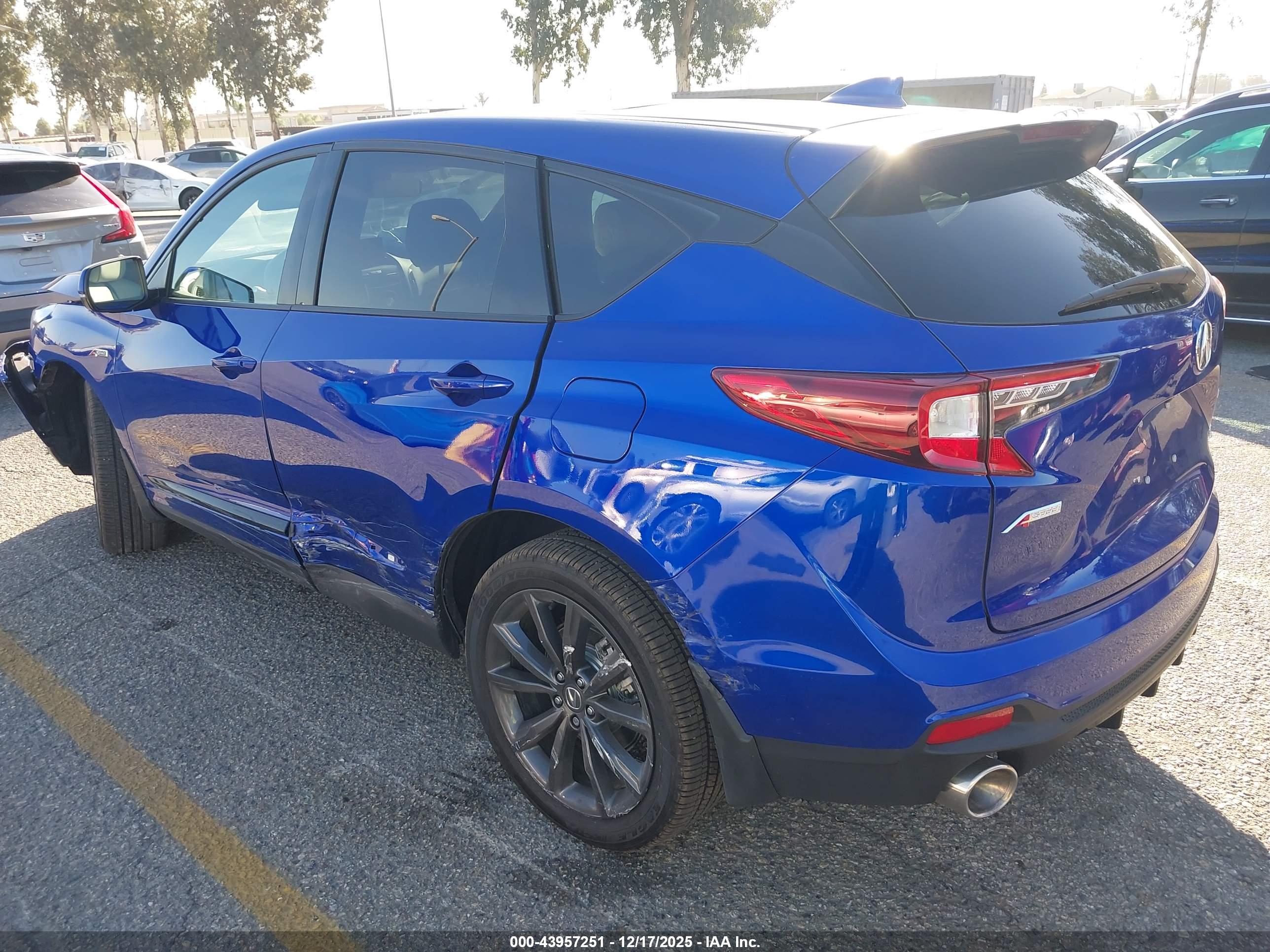 ACURA RDX image 3