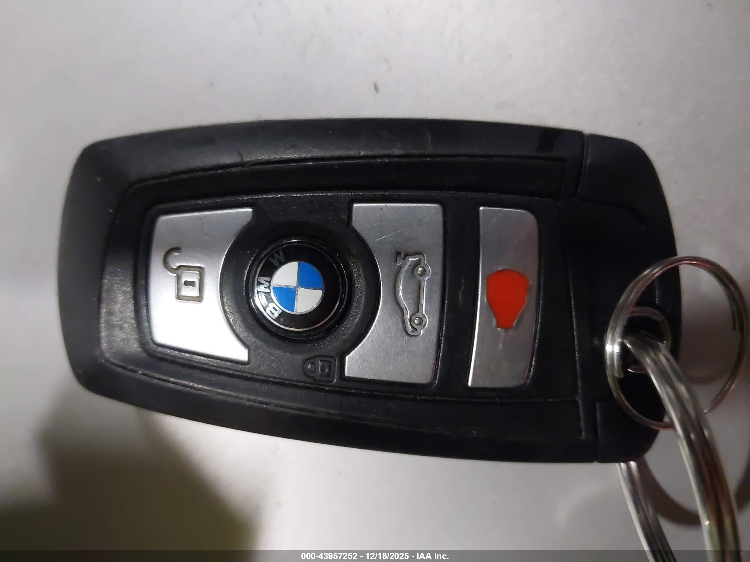 BMW 528I image 11