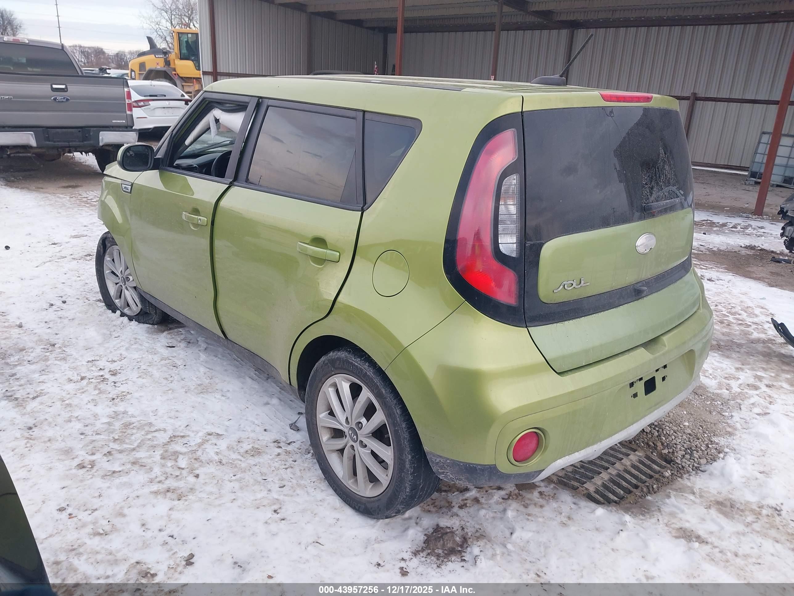 KIA SOUL image 3