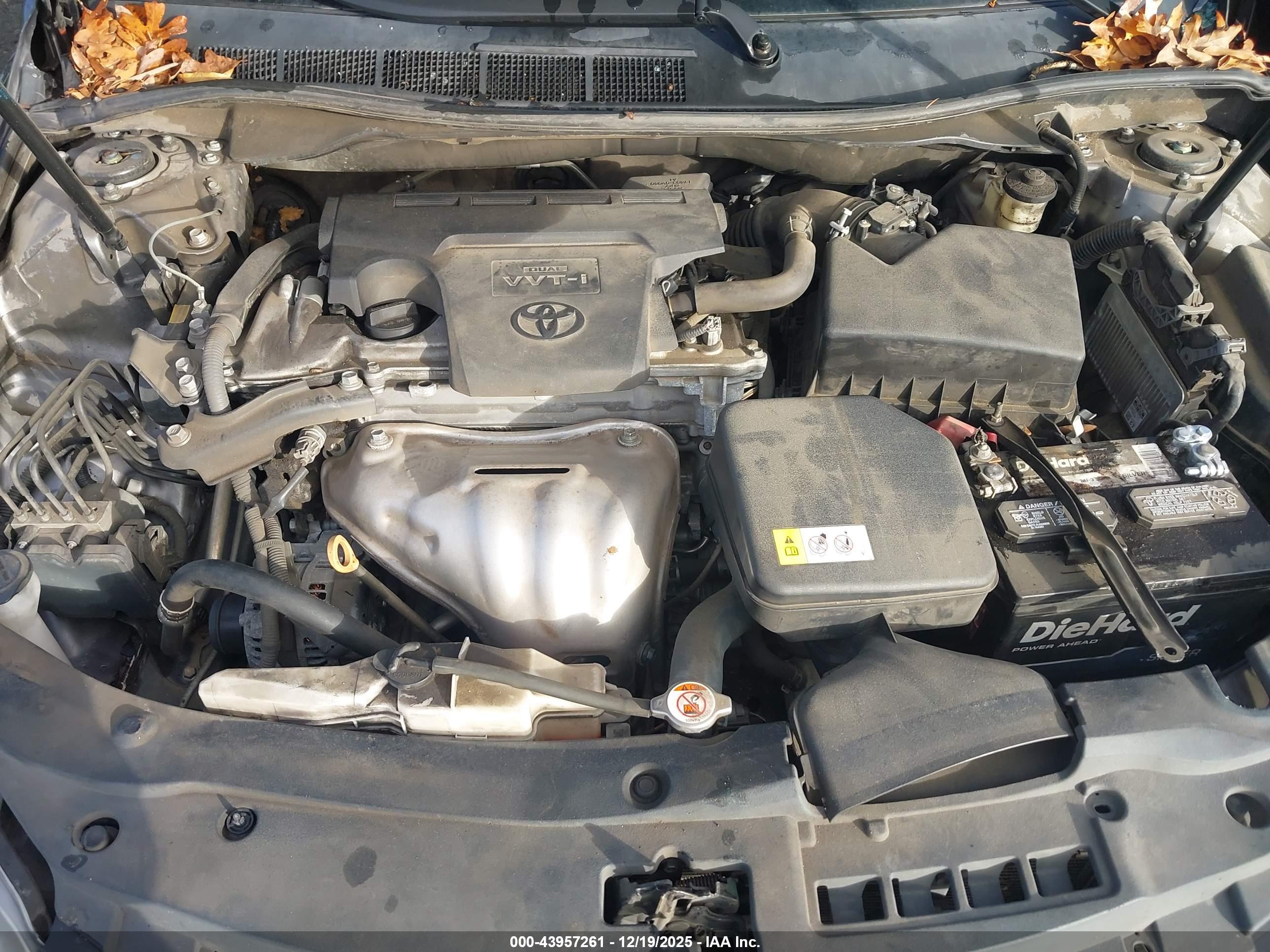 TOYOTA CAMRY image 10