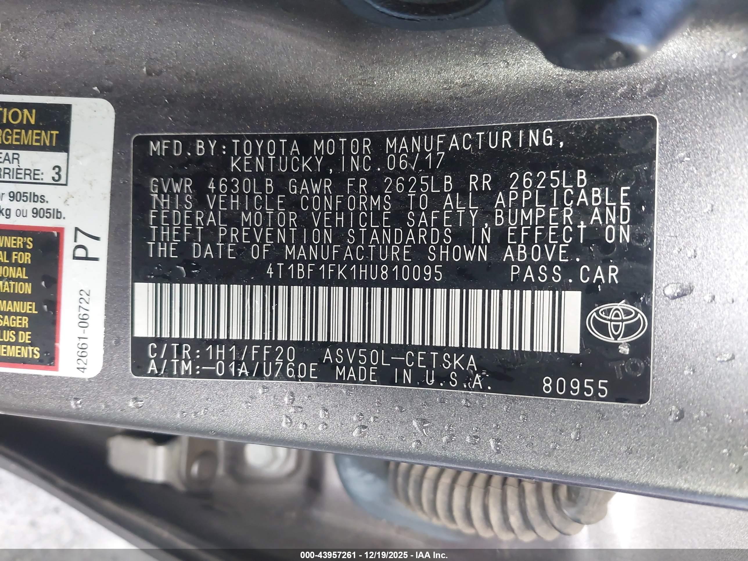 TOYOTA CAMRY image 9