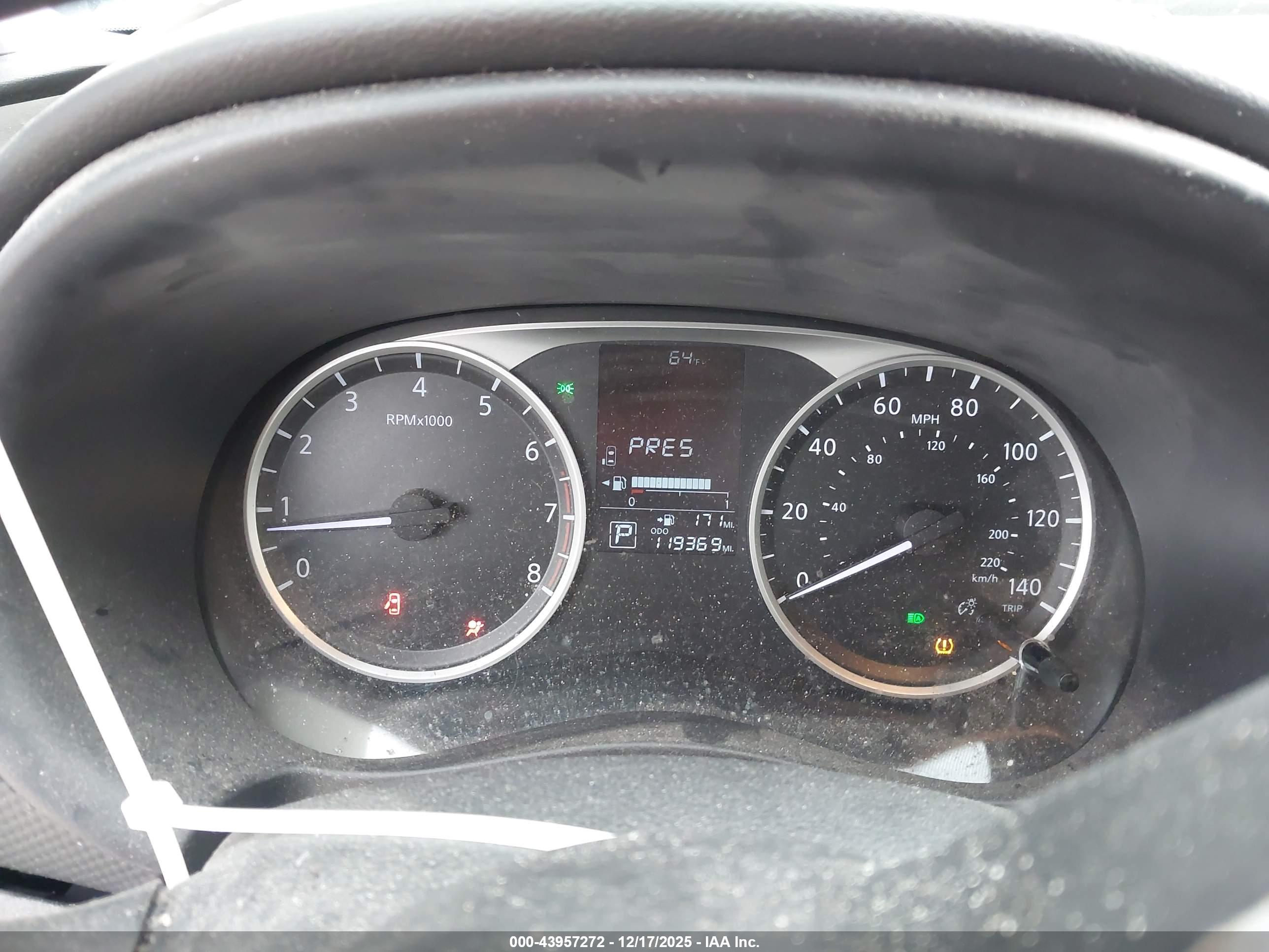 NISSAN KICKS image 7