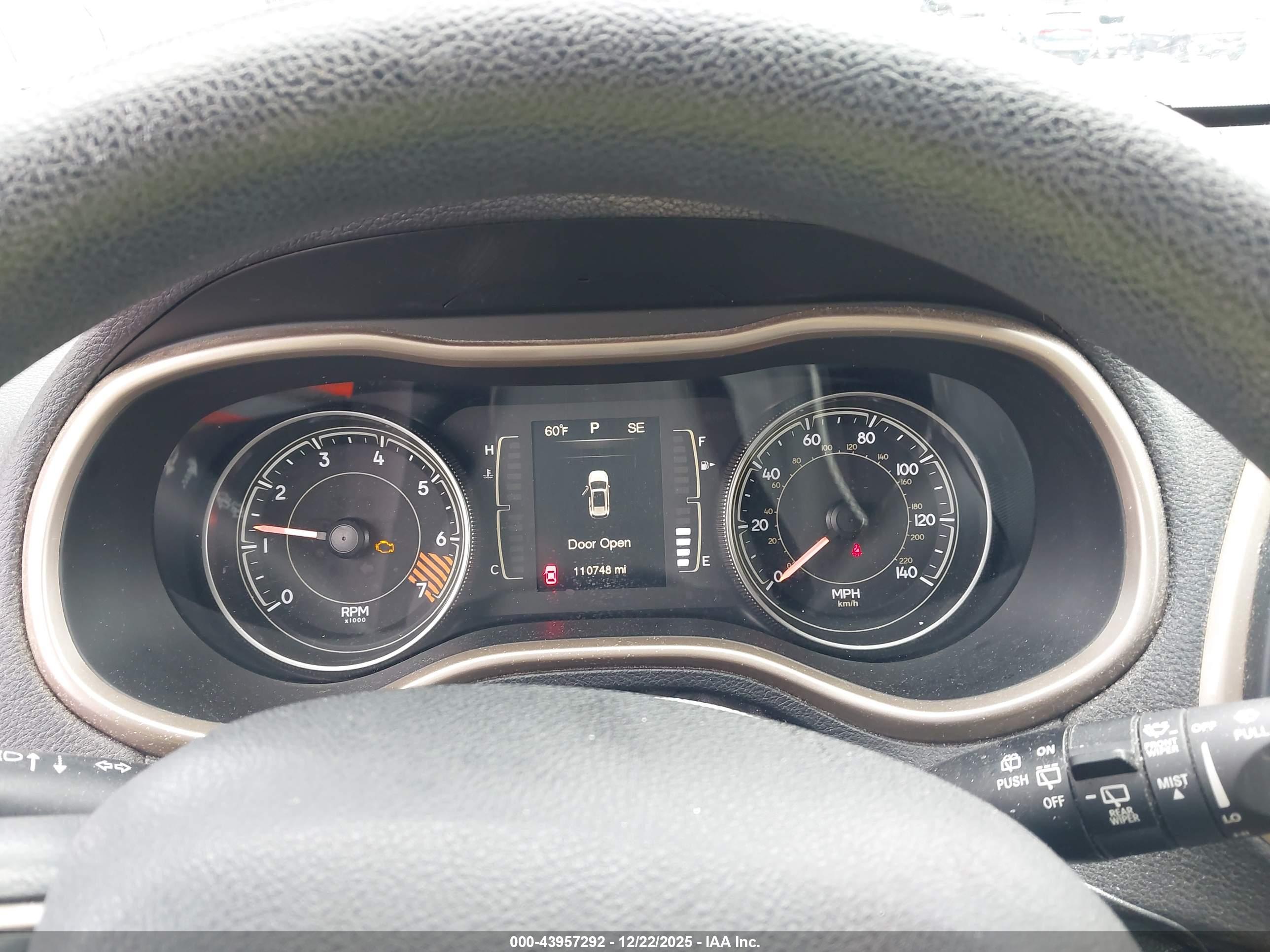 JEEP CHEROKEE image 7