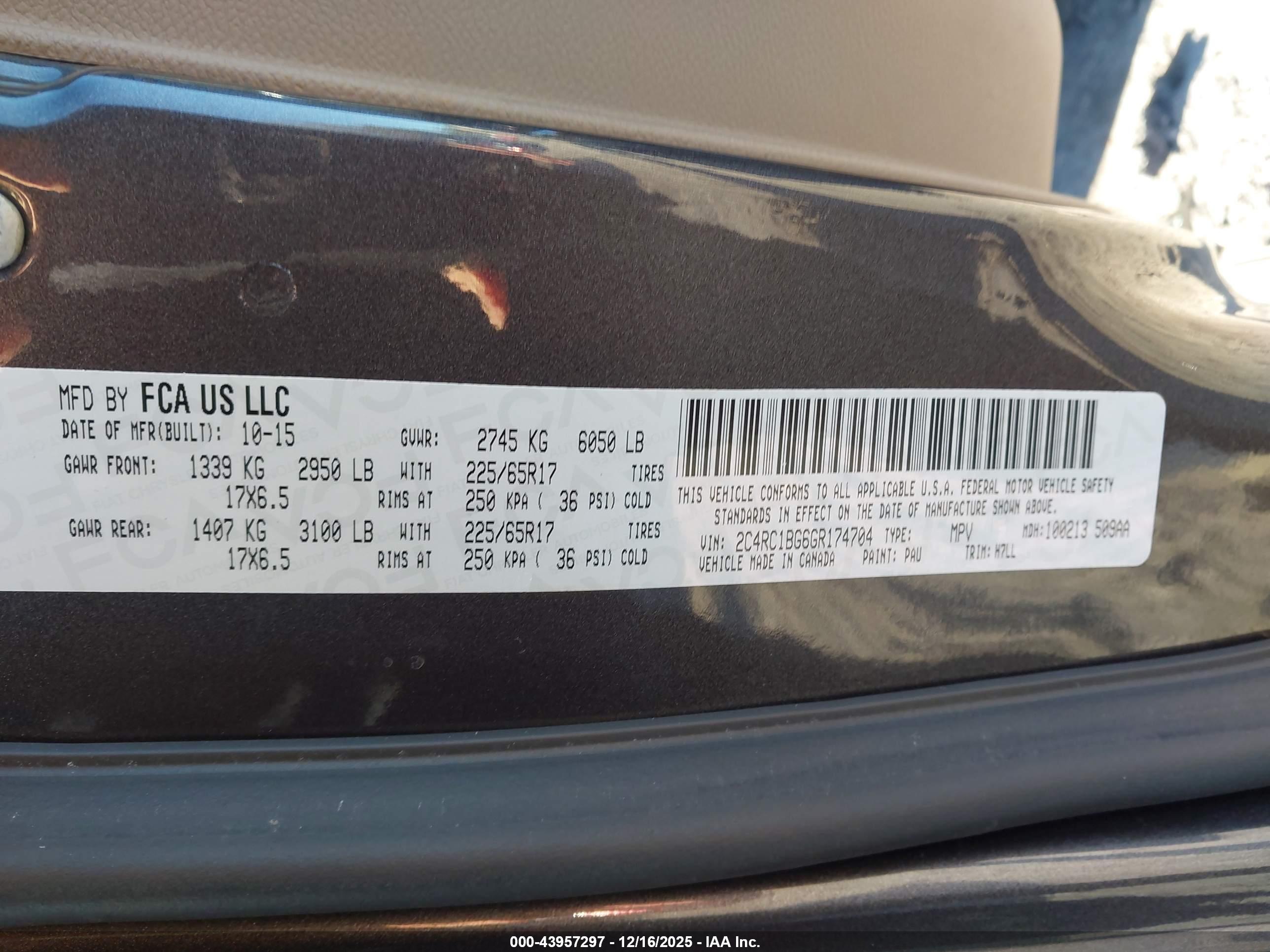 CHRYSLER TOWN image 9